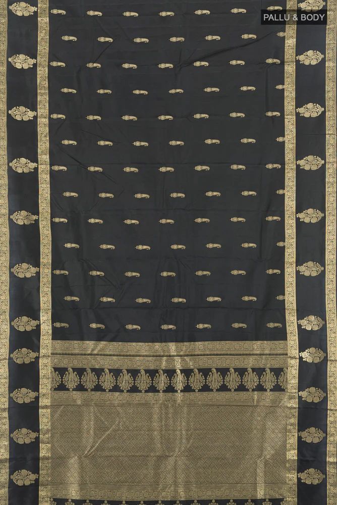 Black Kanchipuram Silk Saree - Image 5