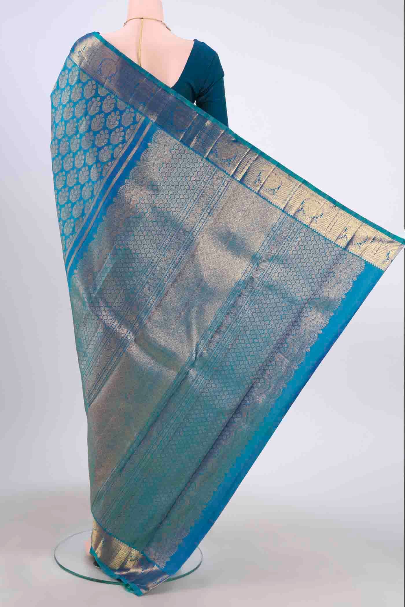 Pure Silk Pure Zari Blue Kanjivaram Saree - Image 3