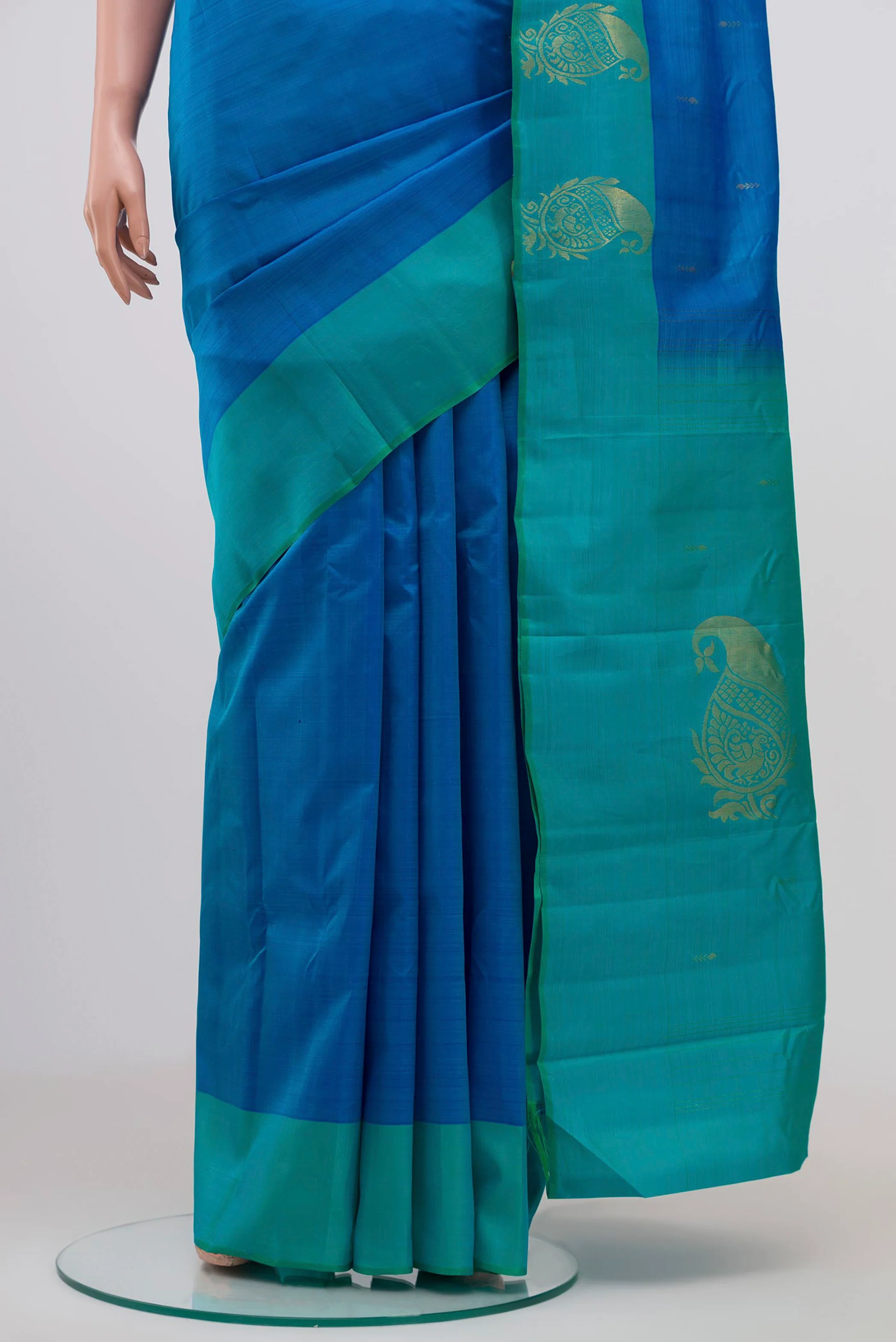 Blue Kanchipuram Silk Saree - Image 3