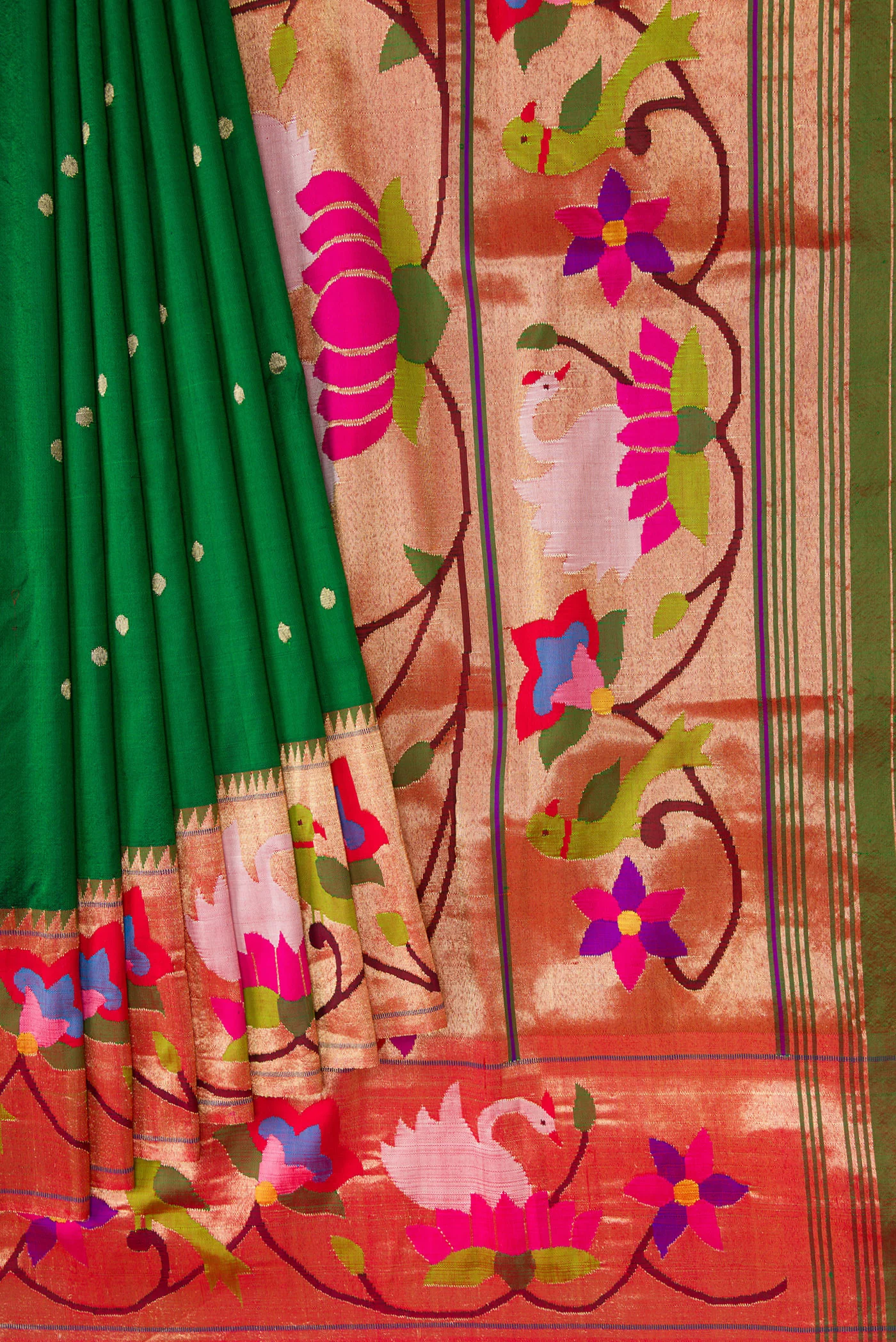 Pure Silk Pure Zari Green Paithani Saree - Image 4