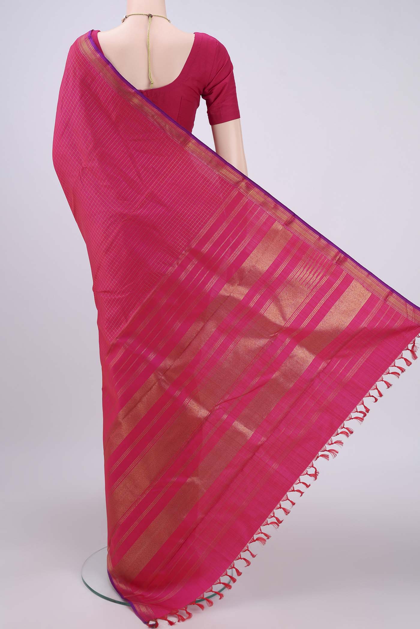Pure Silk Pure Zari Pink Kanchipuram Saree - Image 3