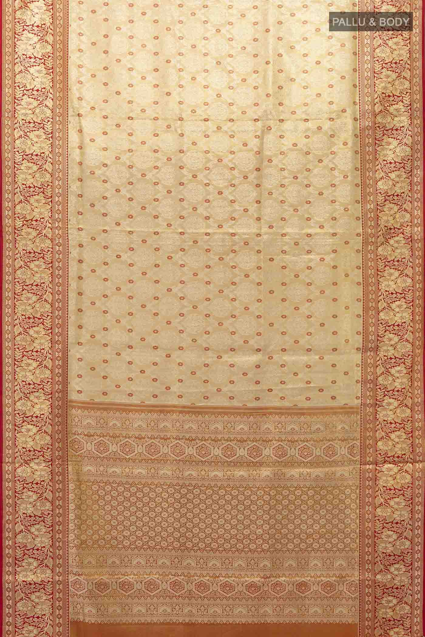 Gold Kanchipuram Tissue Silk Saree - Image 5