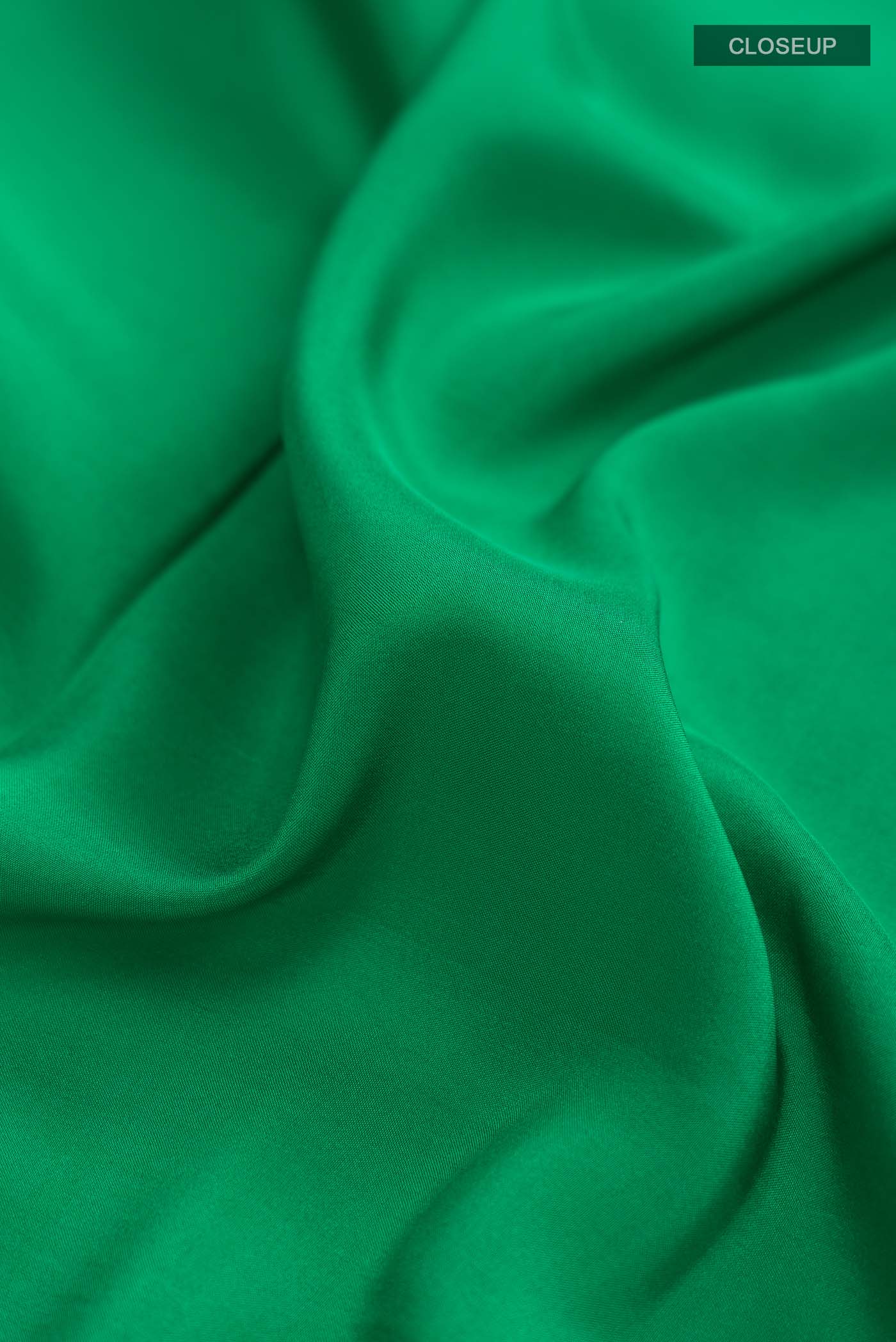 Pure Silk Pure Zari Green Mysore Crepe Saree - Image 2