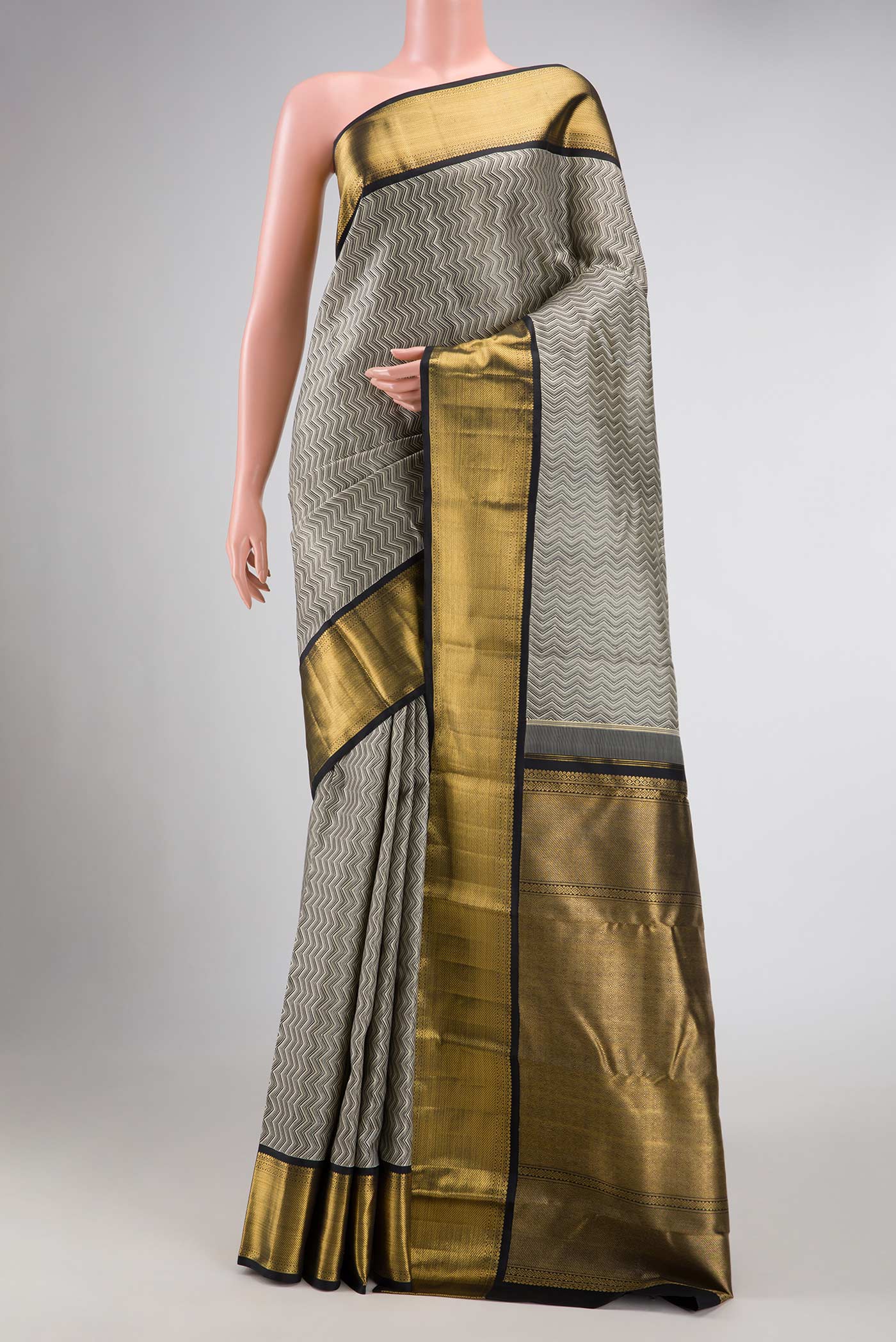Pure Silk Pure Zari Grey Dual Tone Kanjivaram Saree