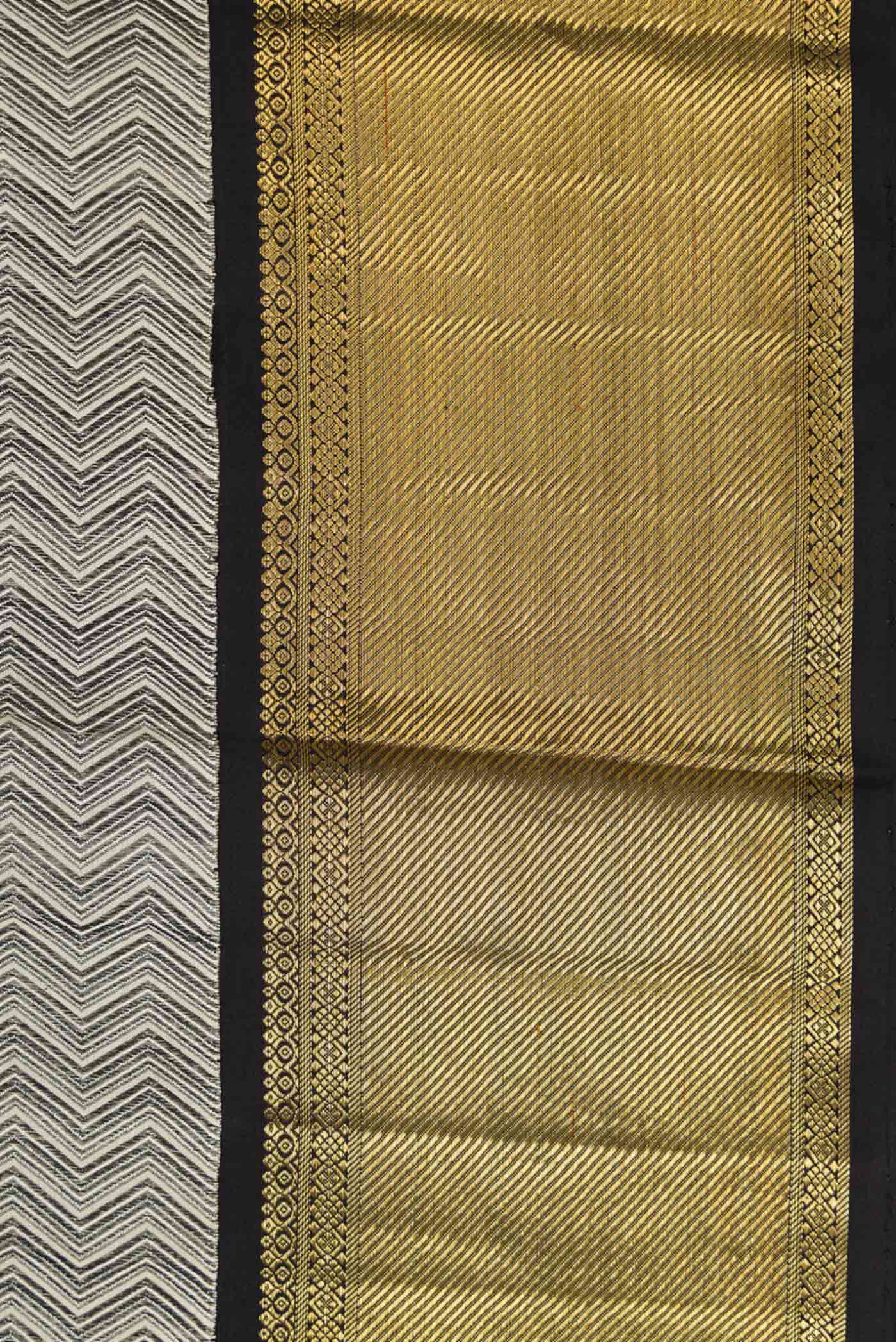 Pure Silk Pure Zari Grey Dual Tone Kanjivaram Saree - Image 3