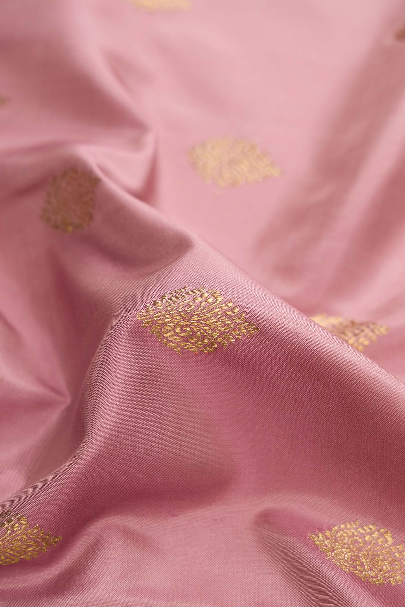 Pure Silk Pure Zari Lavender Dual Tone Kanjivaram Saree - Image 2