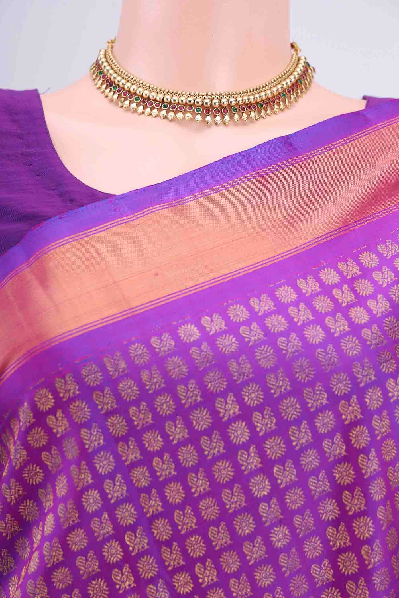 Pure Silk Pure Zari Magenta Kanjivaram Saree - Image 2