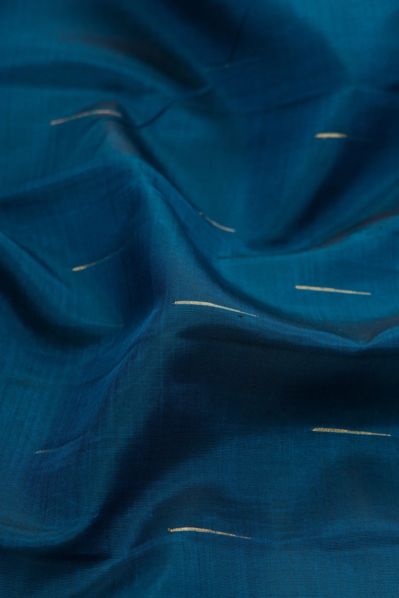 Pure Silk Pure Zari Blue Kanchipuram Saree - Image 2