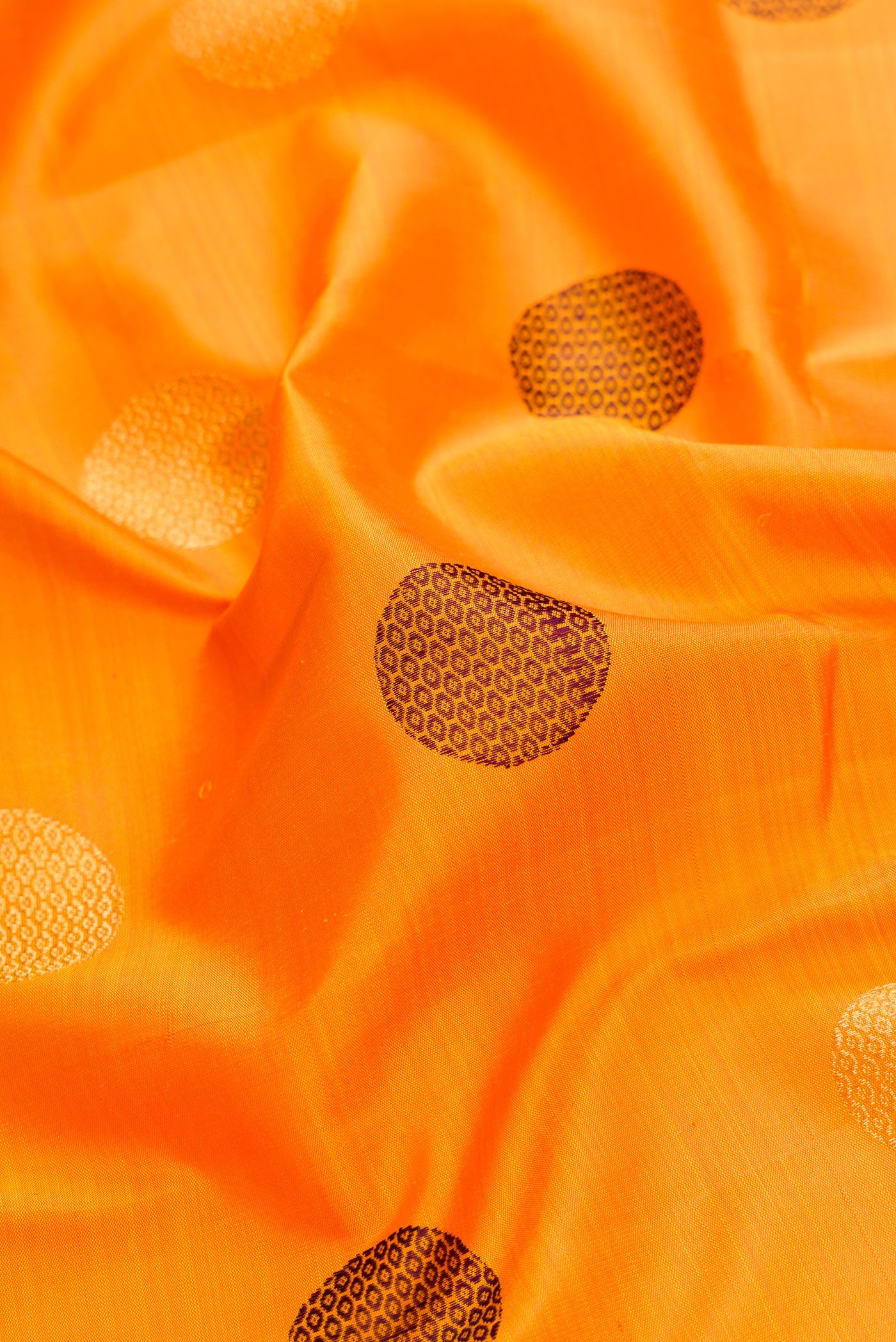 Pure Silk Pure Zari Yellow Kanchipuram Saree - Image 2