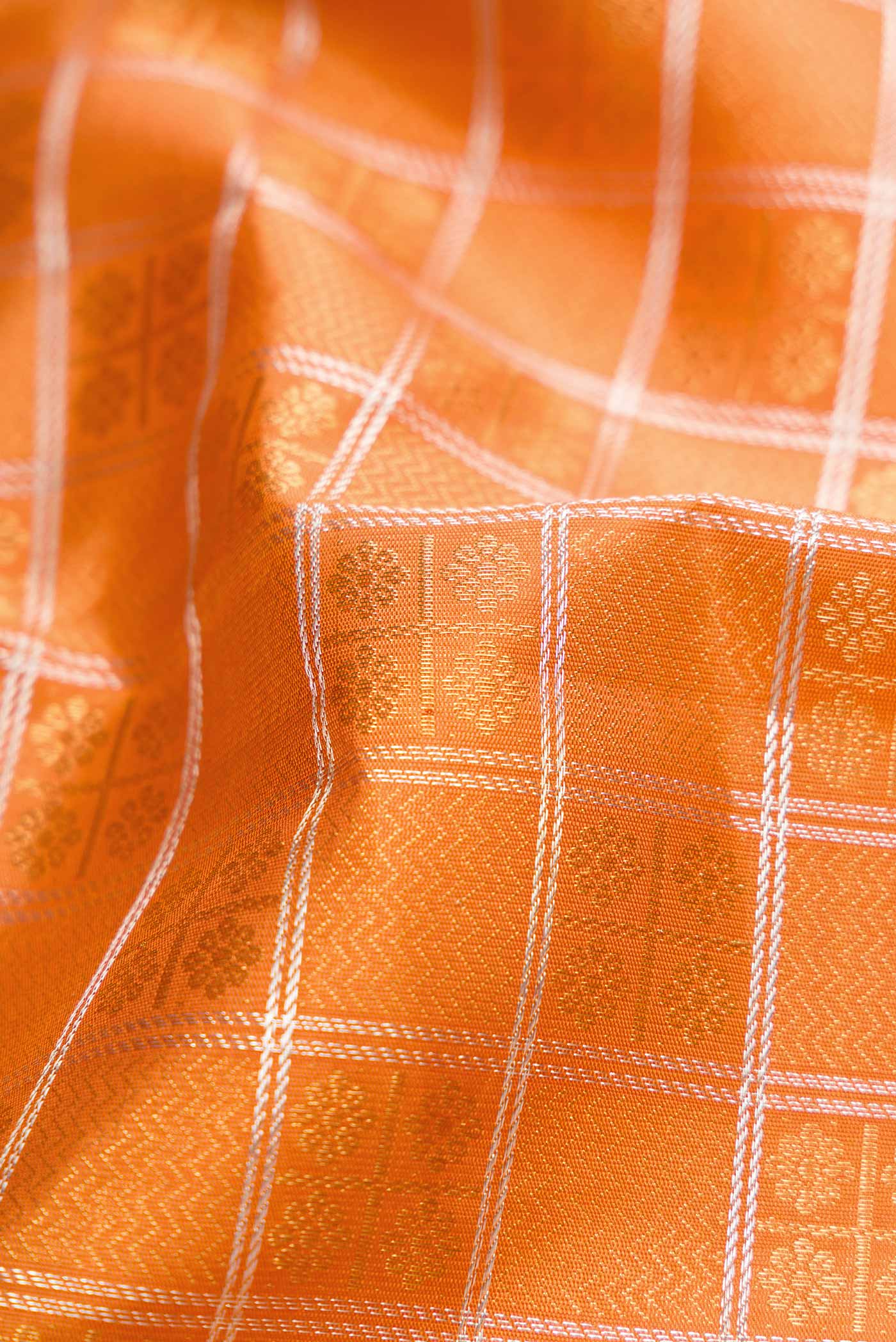 Pure Silk Pure Zari Orange Dual Tone Kanjivaram Saree - Image 2