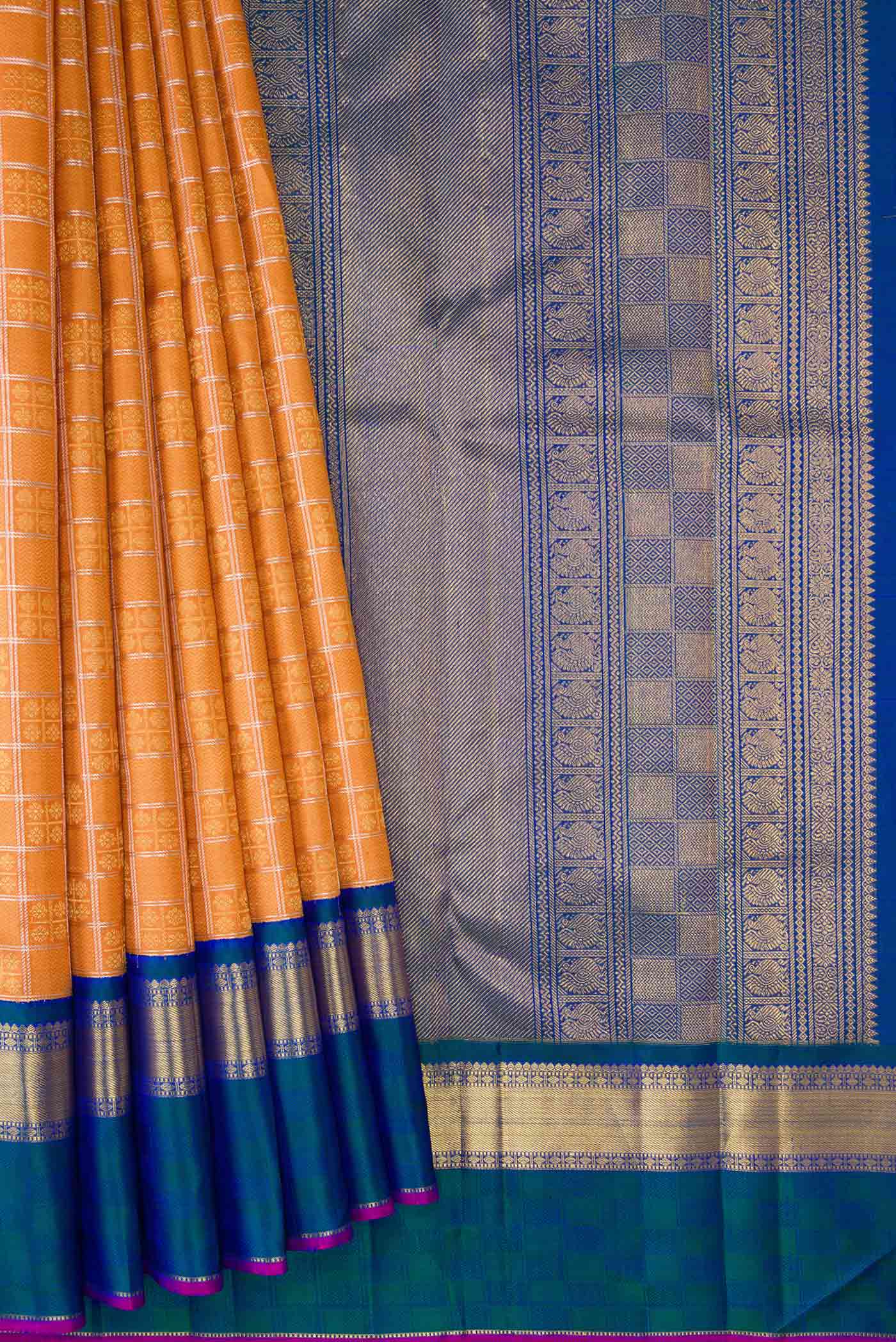 Pure Silk Pure Zari Orange Dual Tone Kanjivaram Saree - Image 4