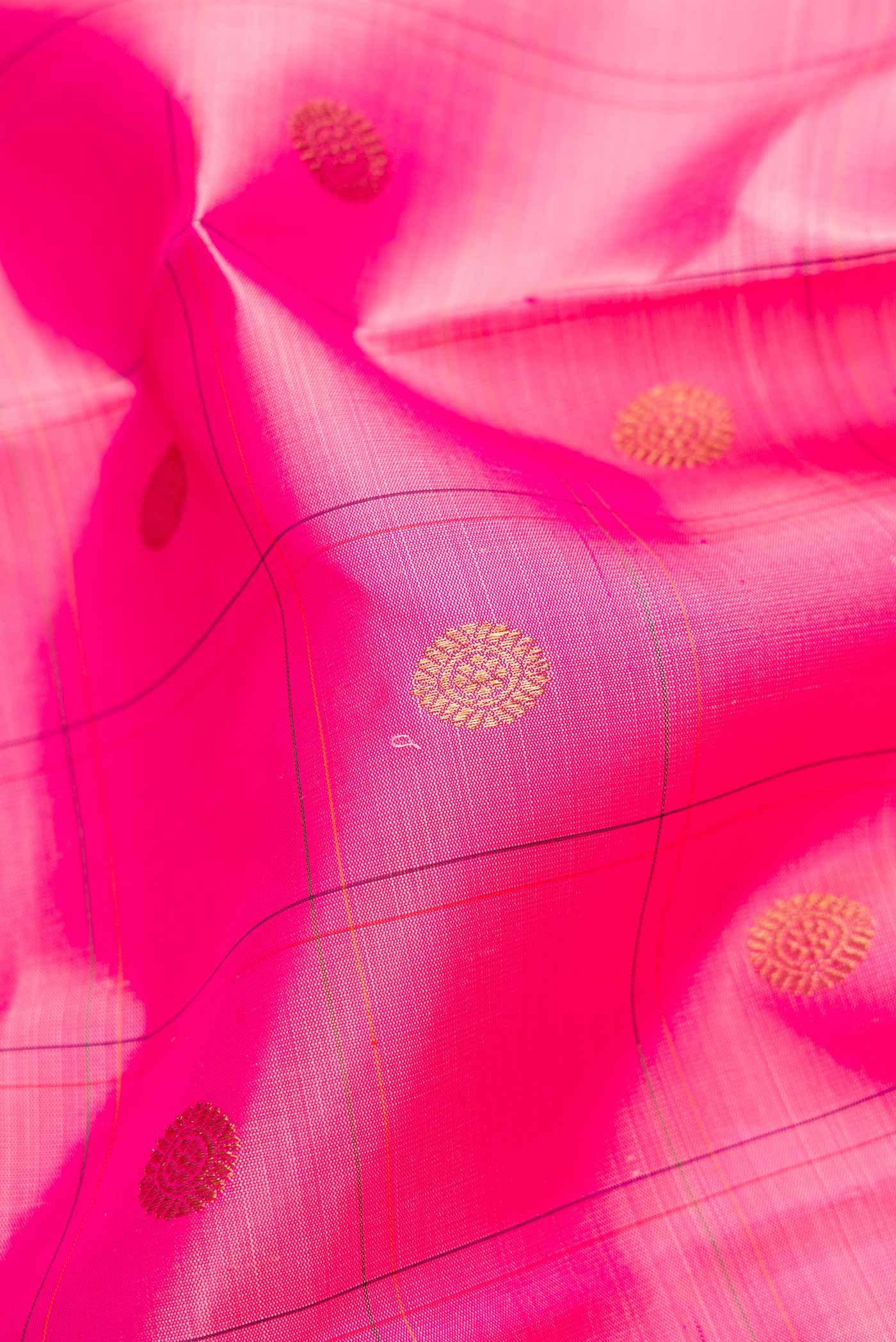 Pure Silk Pure Zari Pink Kanchipuram Saree - Image 2