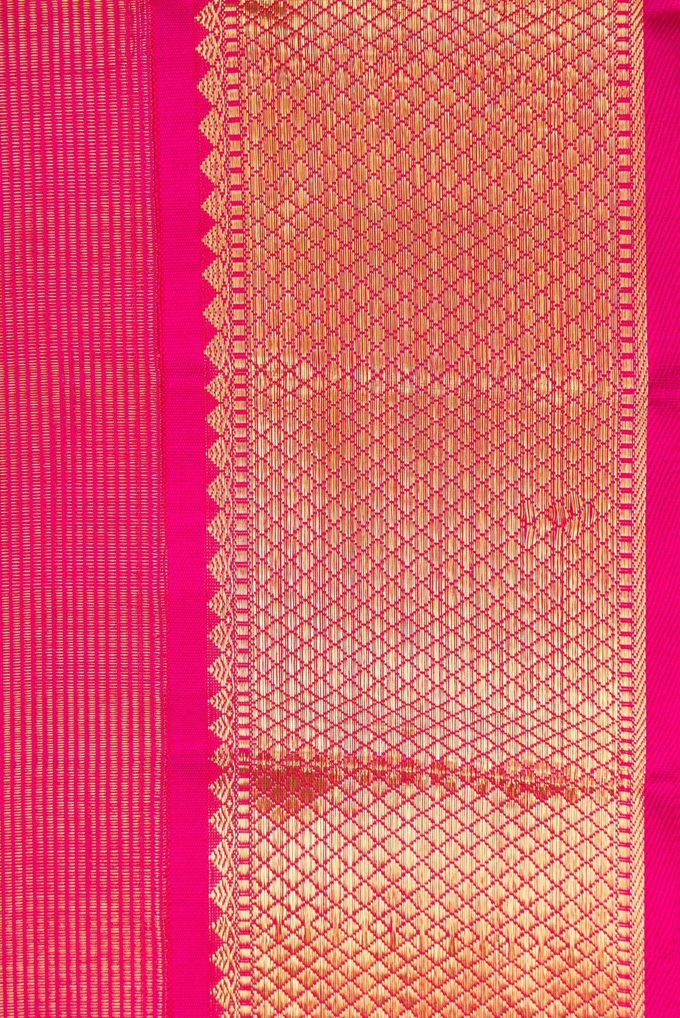 Pure Silk Pure Zari Pink Kanjivaram Saree - Image 3