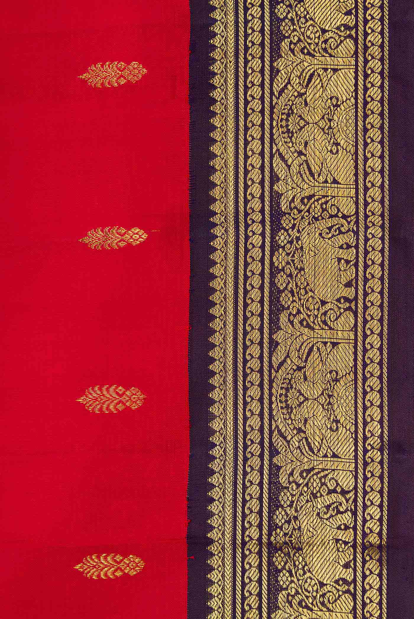 Pure Silk Pure Zari Red Dual Tone Kanjivaram Saree - Image 3