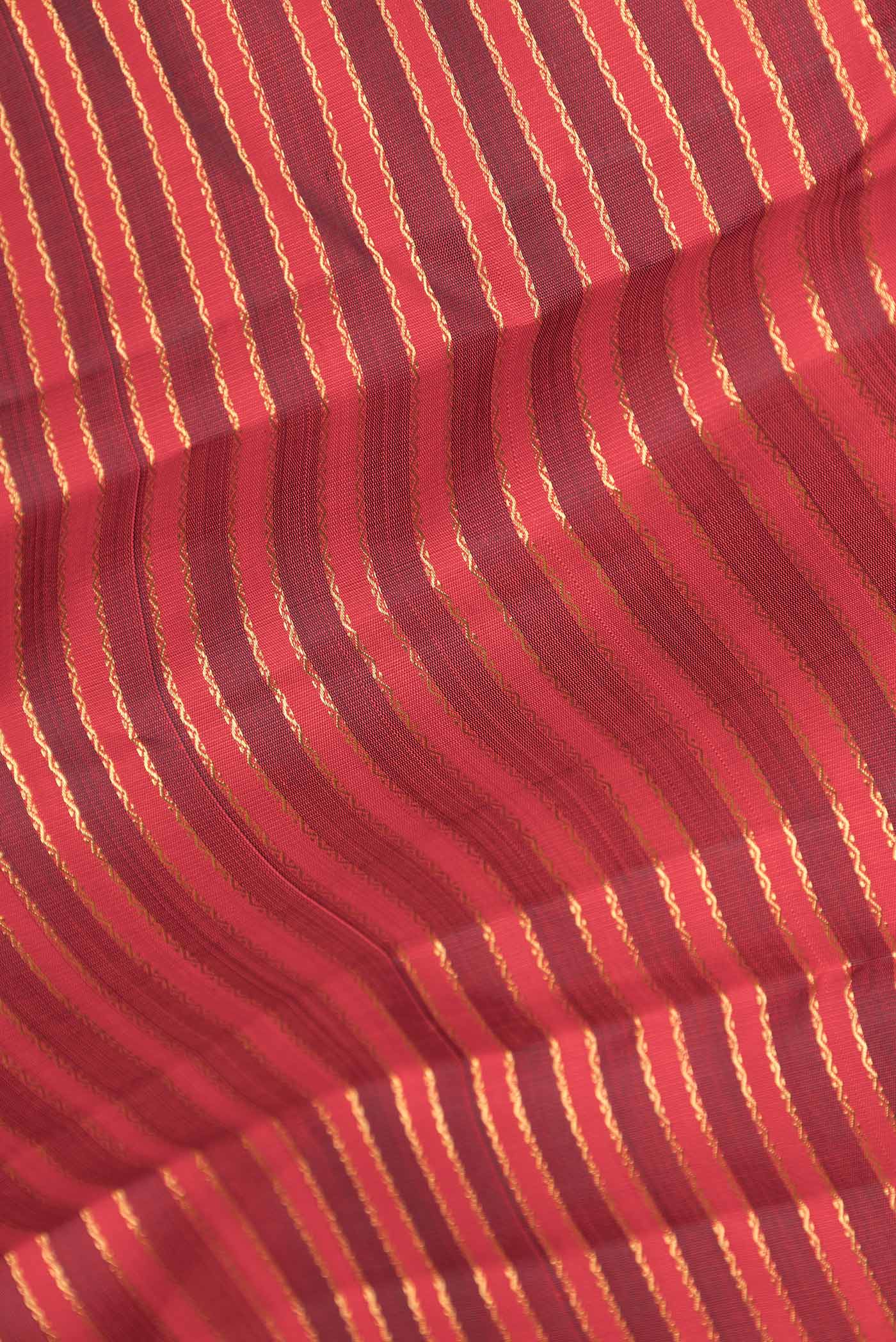 Pure Silk Pure Zari Red Dual Tone Kanjivaram Saree - Image 2