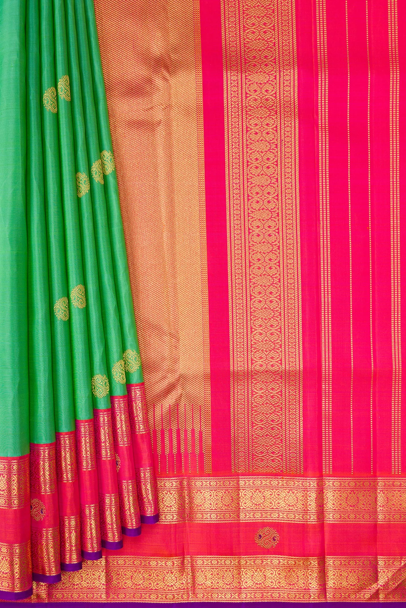 Pure Silk Pure Zari Sea Green Kanjivaram Saree - Image 4