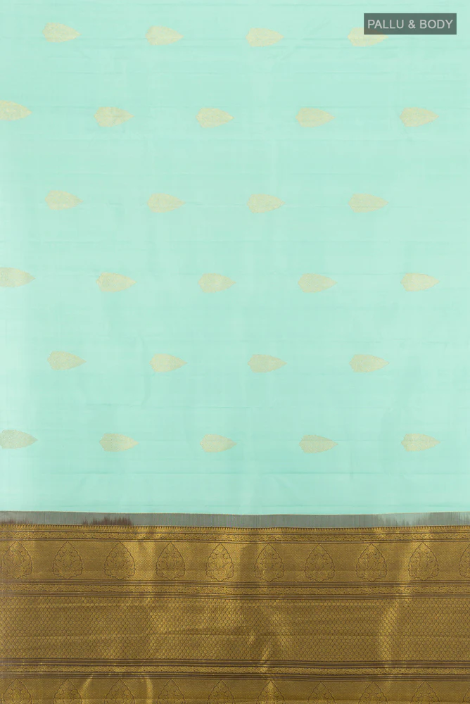 Light Blue Kanchipuram Silk Saree - Image 5