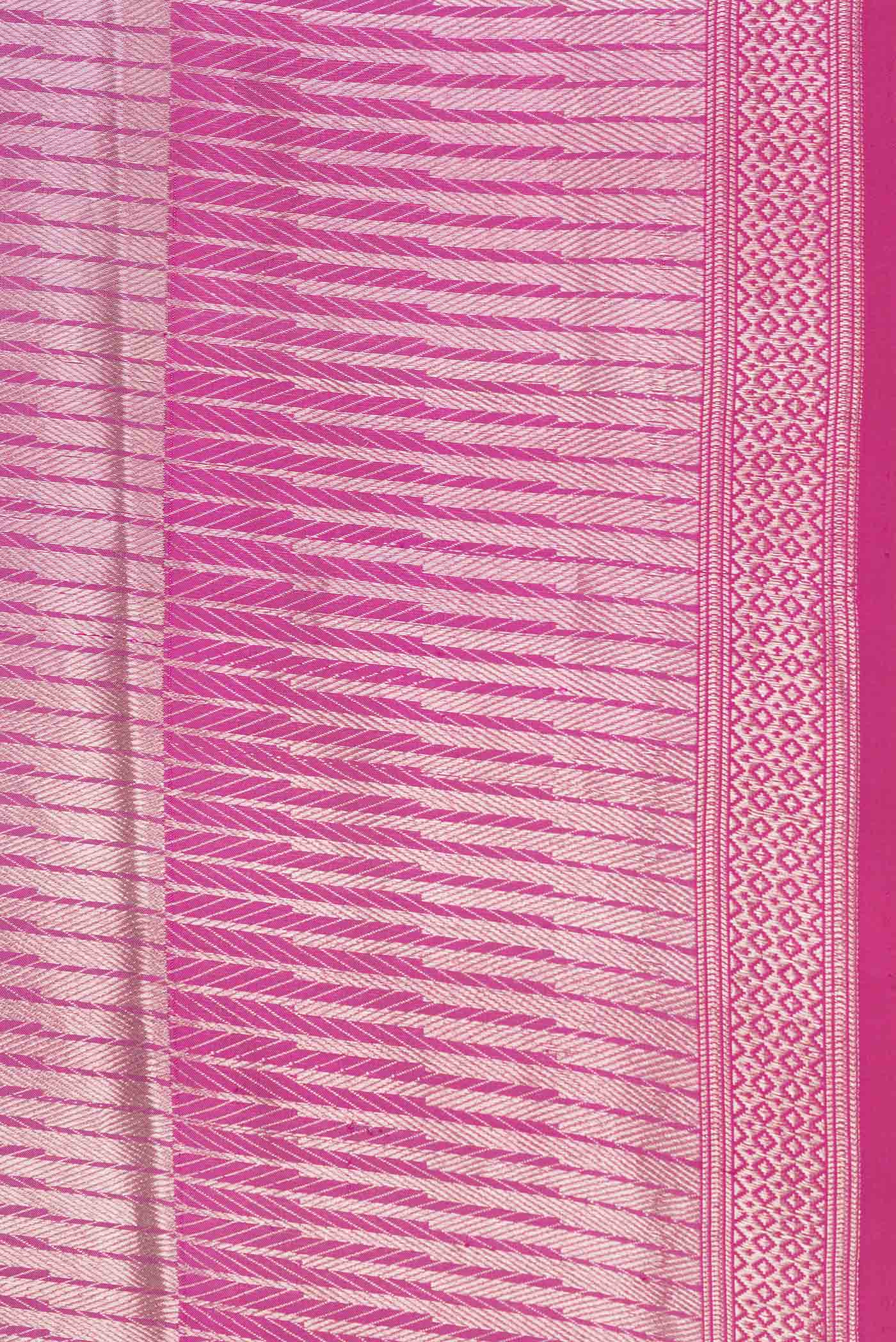 Magenta Banarasi Silk Saree - Image 3