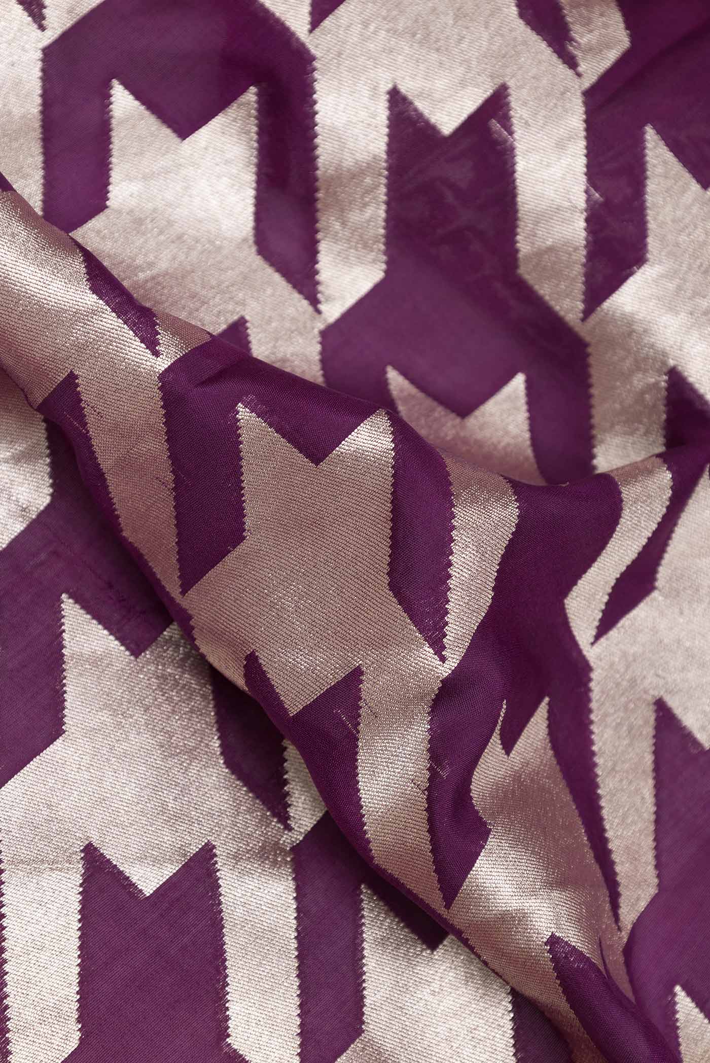 Purple Dual Tone Banarasi Silk Saree - Image 2