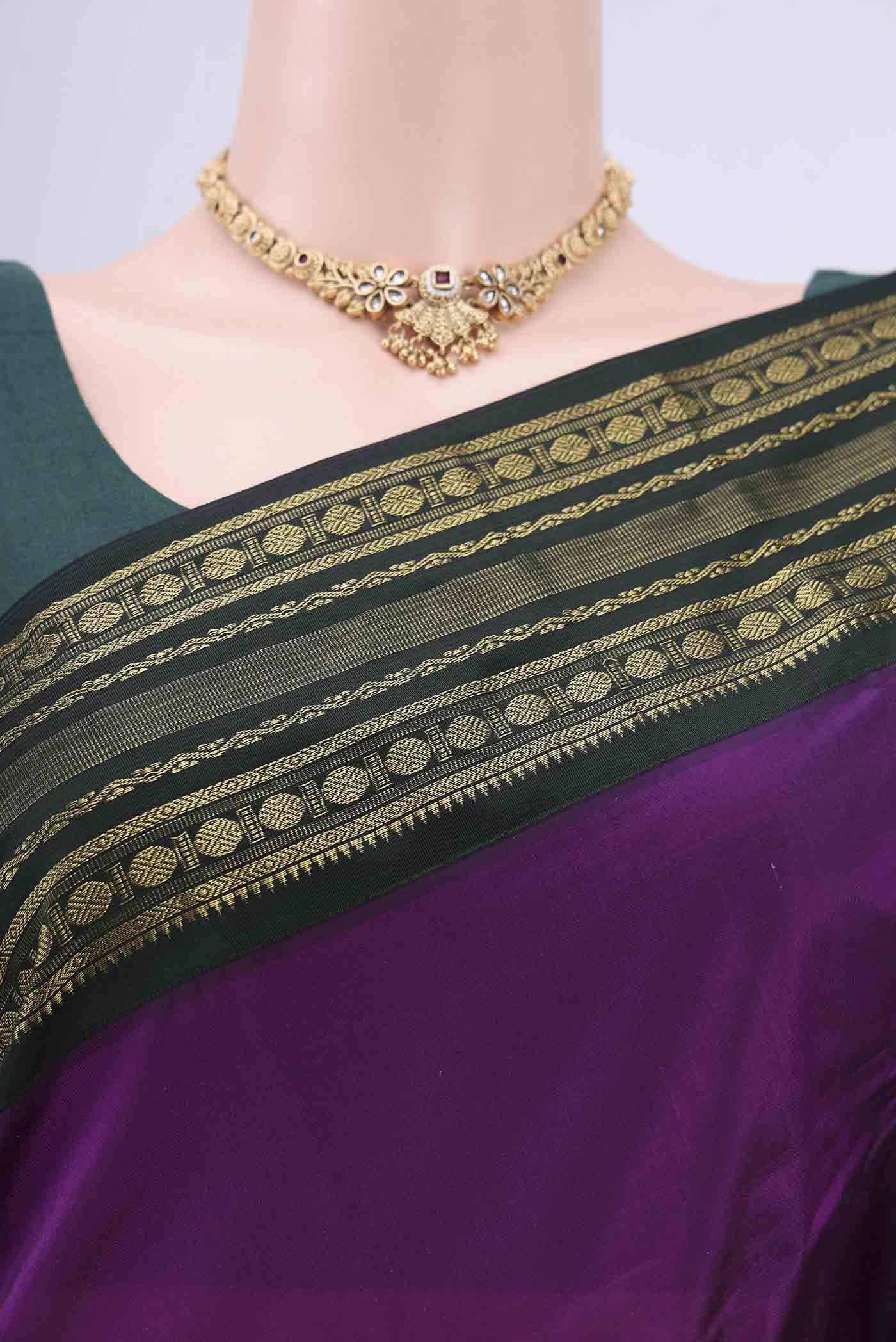 Purple Blended Bangalore Silk Saree - Image 2