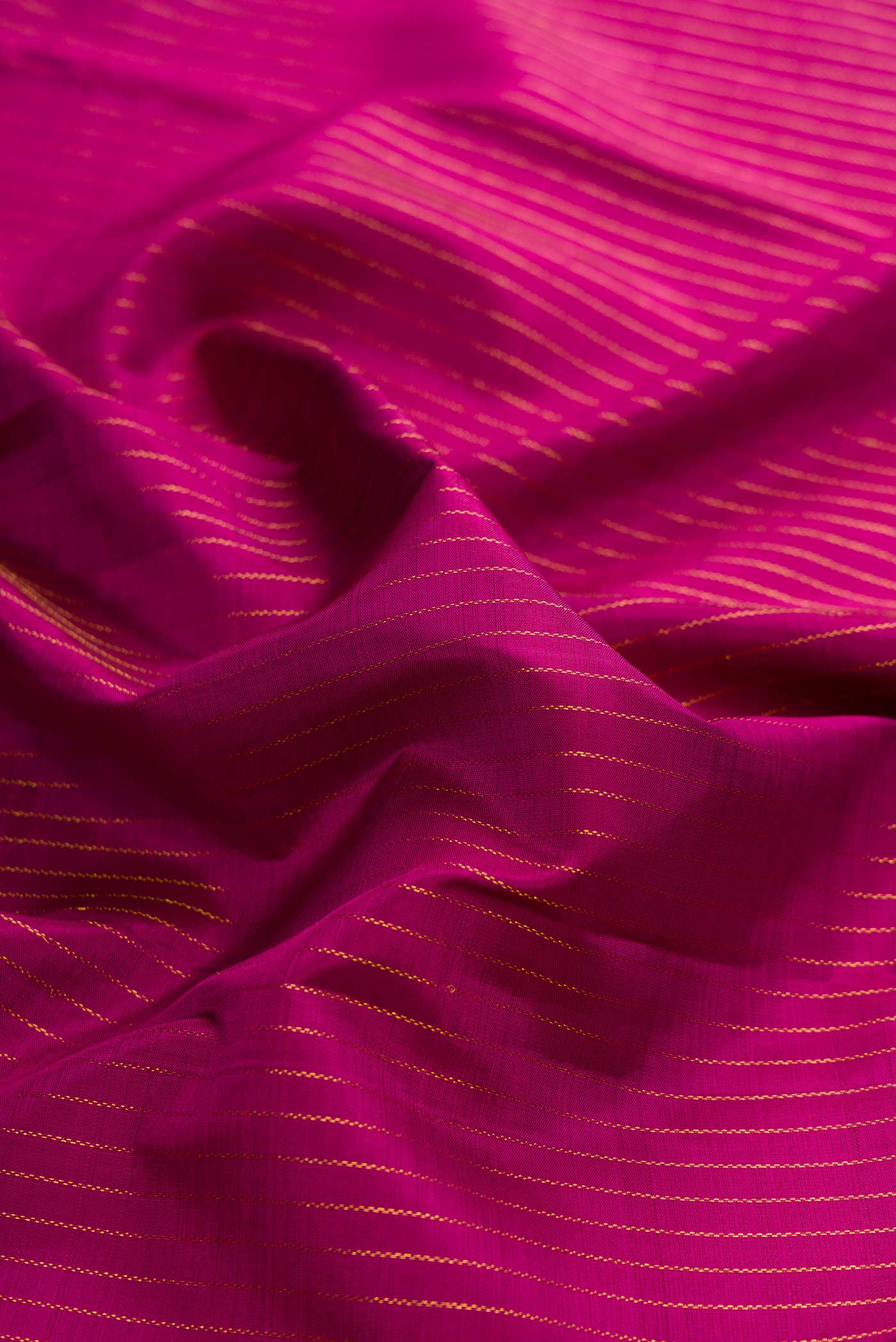 Magenta Kanjivaram Silk Saree - Image 2