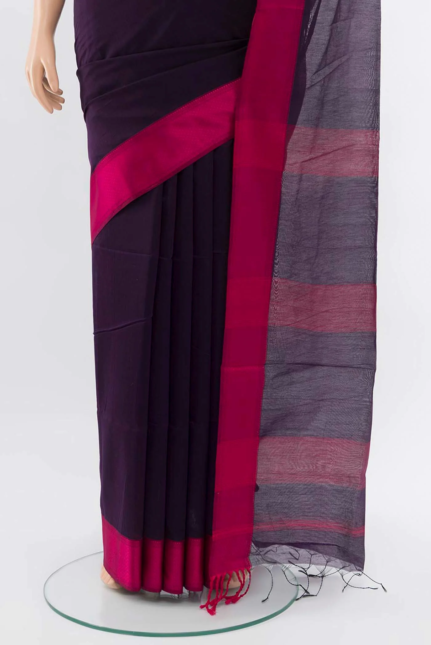 Navy Blue Maheshwari Silk Cotton Saree - Image 3