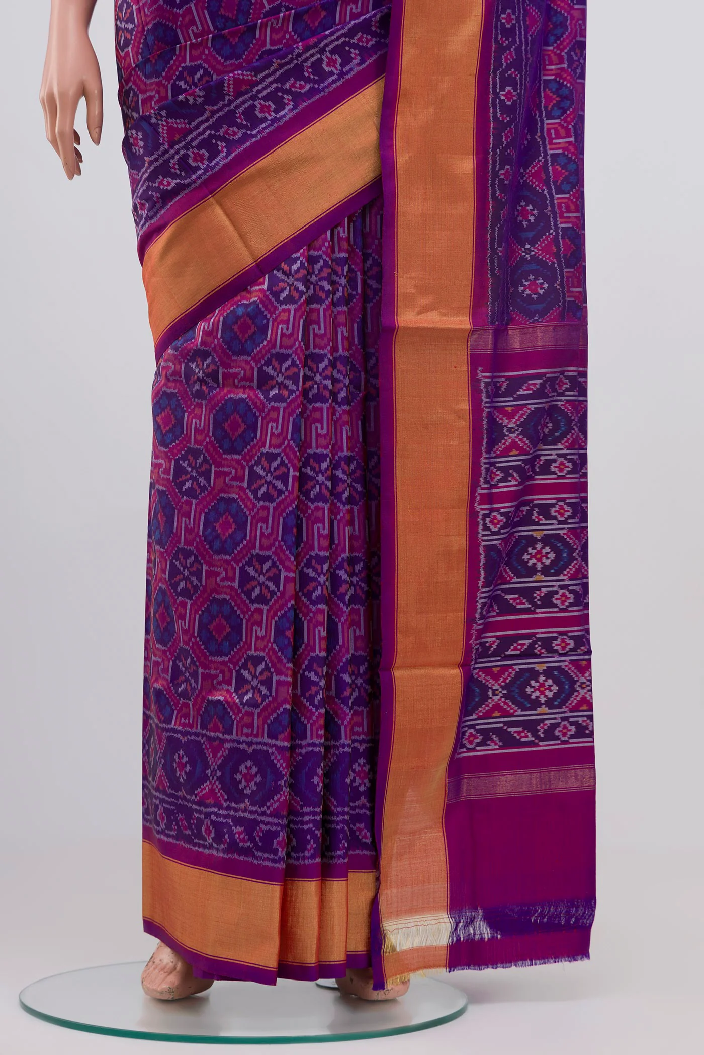 Purple Pochampally Silk Saree - Image 3