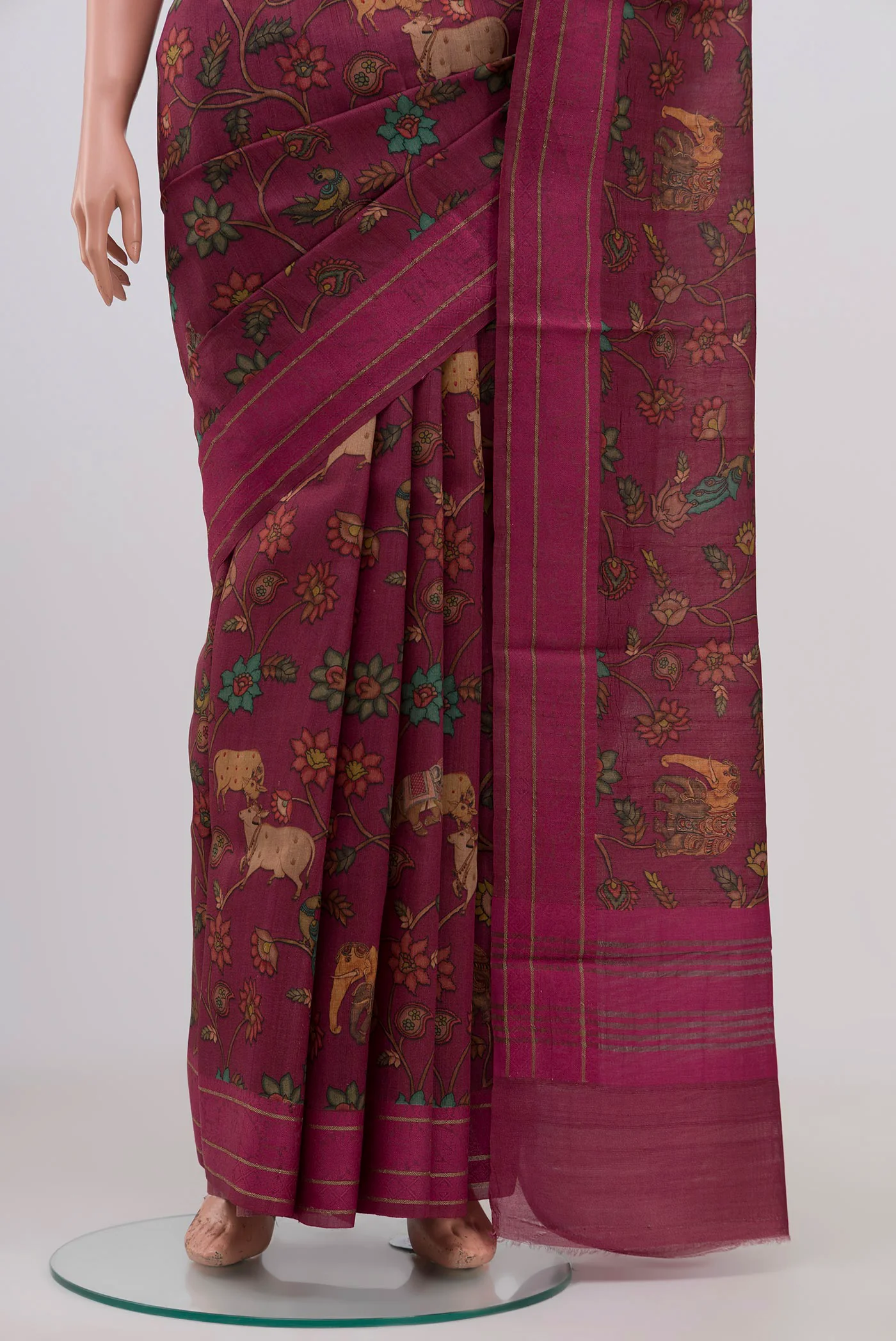 Magenta Tussar Silk Saree - Image 3