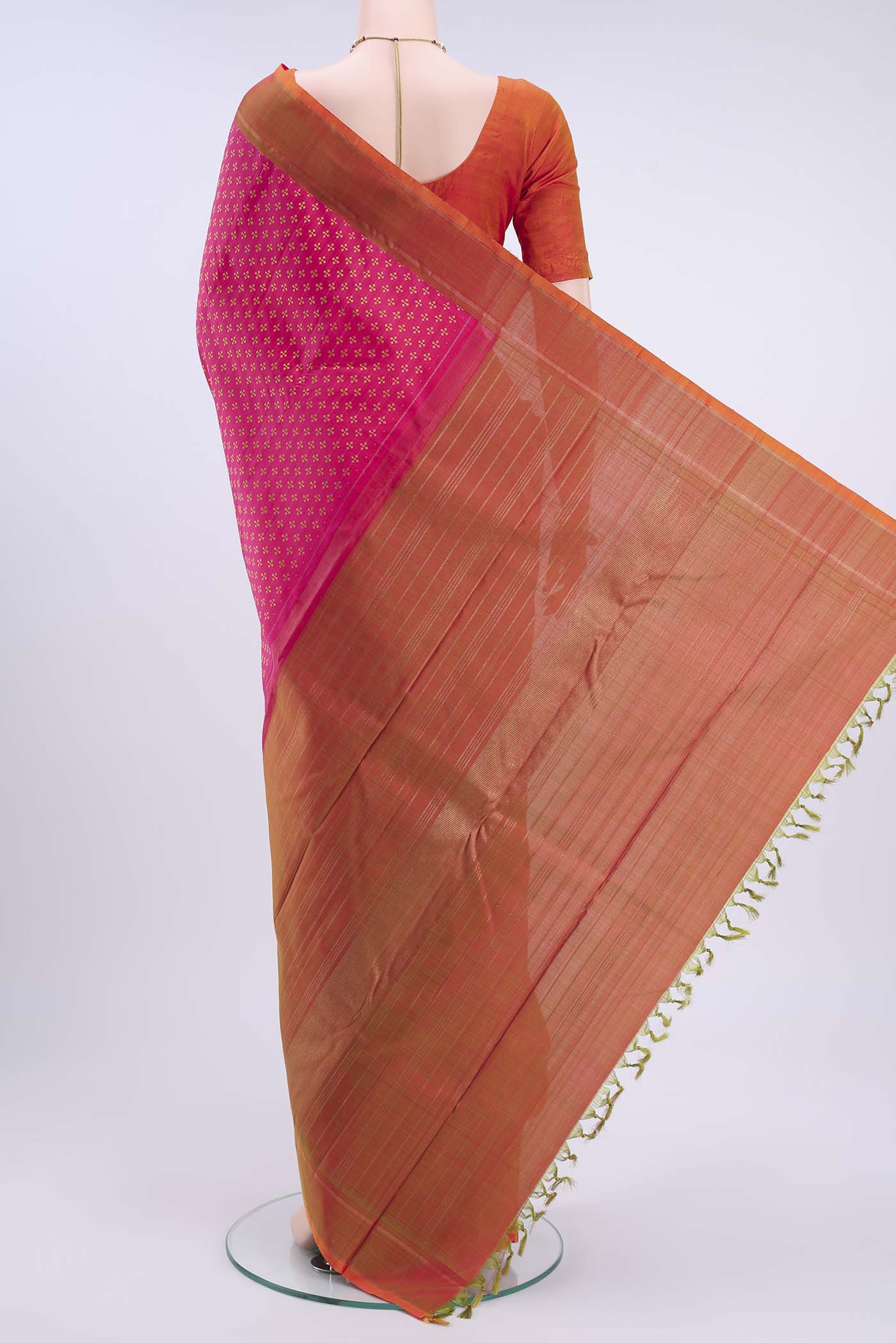Rani Pink Kanjivaram Silk Saree - Image 3