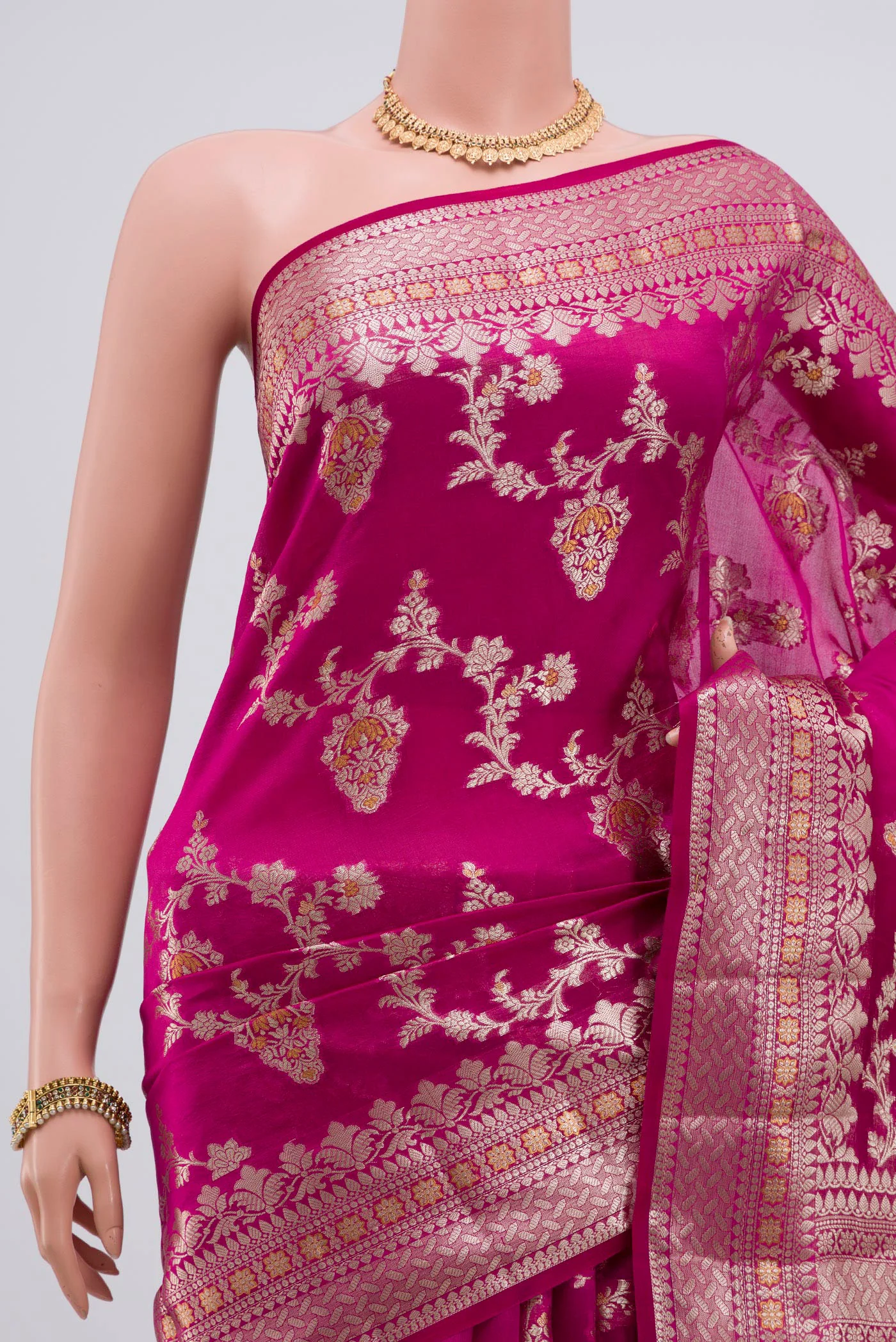 Magenta Banarasi Raw Silk Saree - Image 2