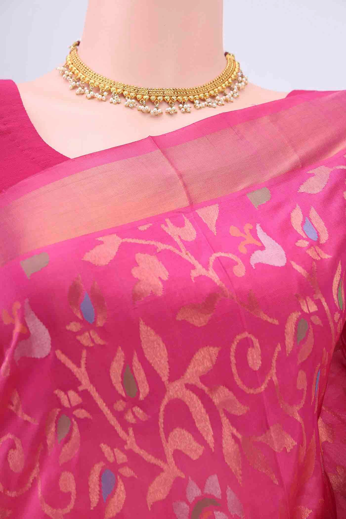 Rani Pink Uppada Silk Saree - Image 2