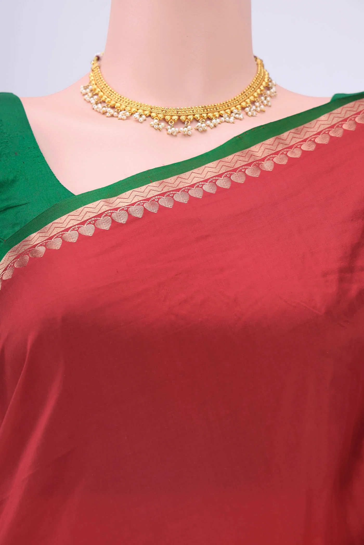 Red Banarasi Katan Silk Saree - Image 2