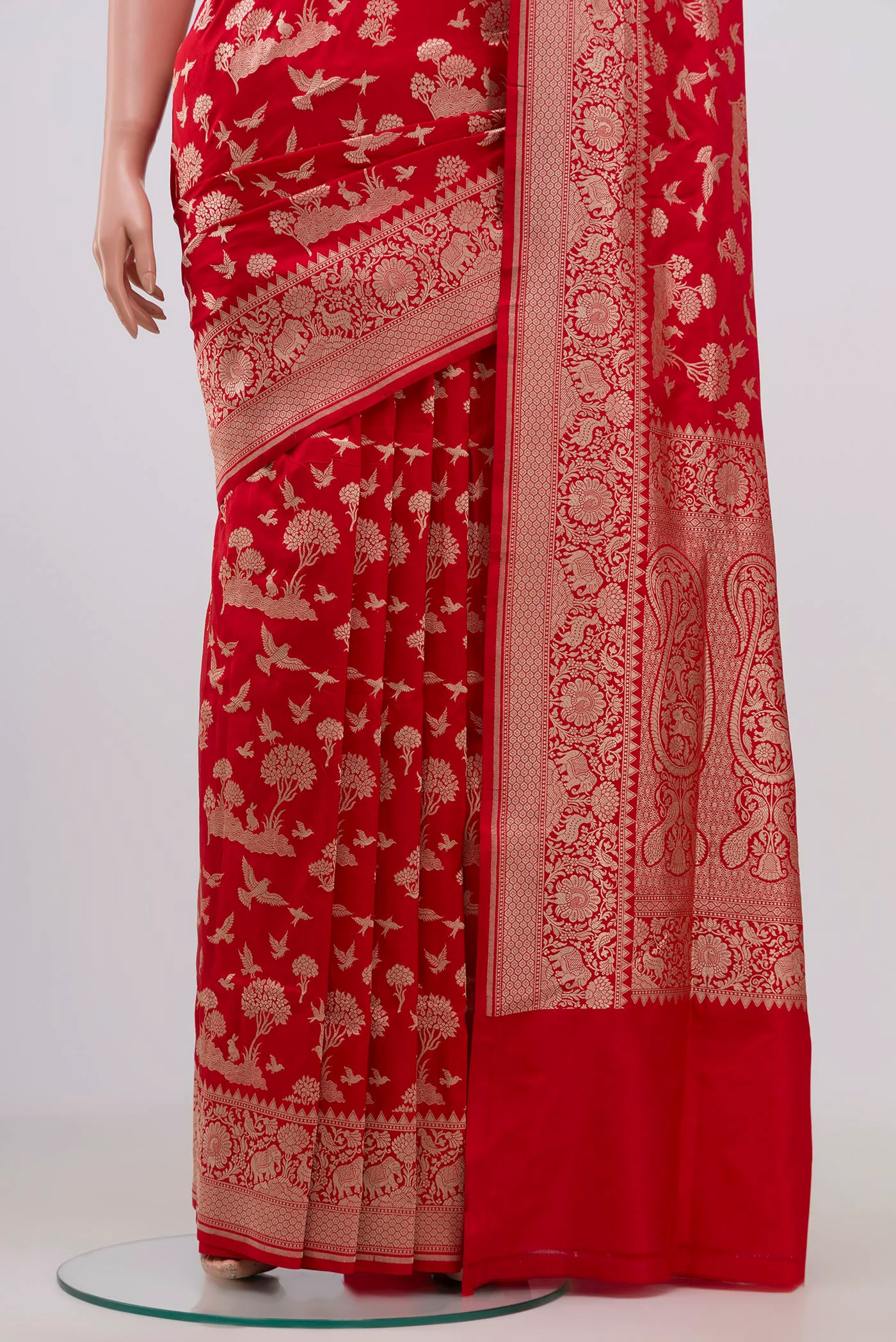 Red Banarasi Silk Saree - Image 3