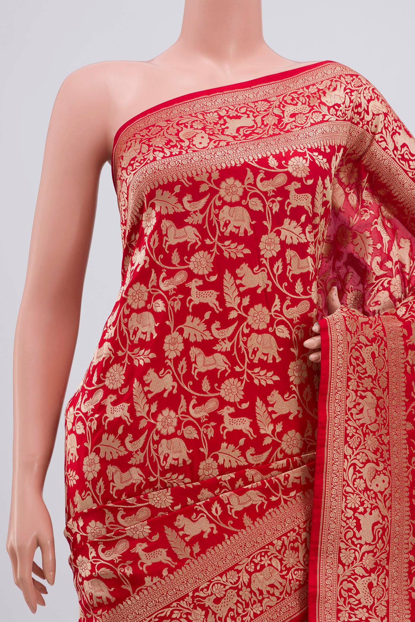 Red Banarasi Silk Saree - Image 2