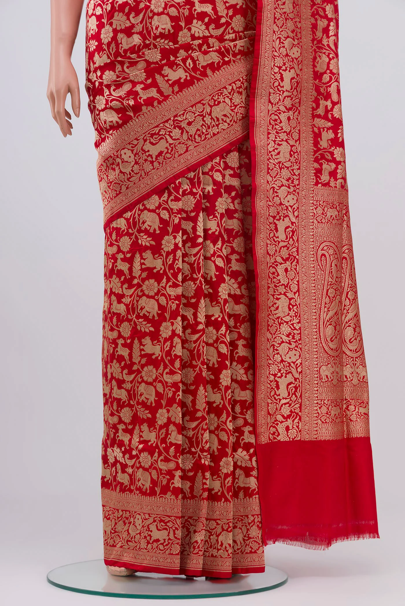 Red Banarasi Silk Saree - Image 3