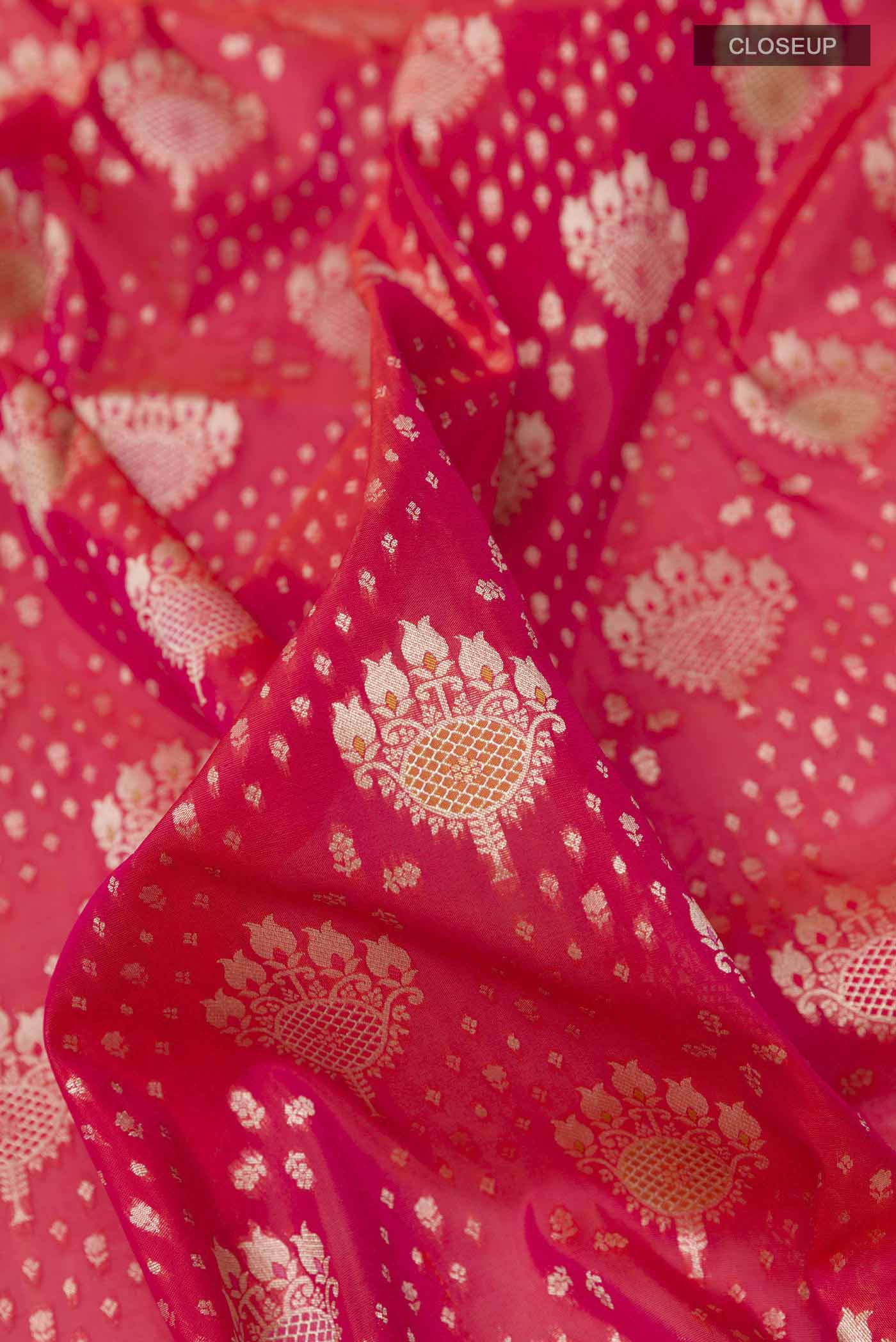 Red Banarasi Silk Saree - Image 2