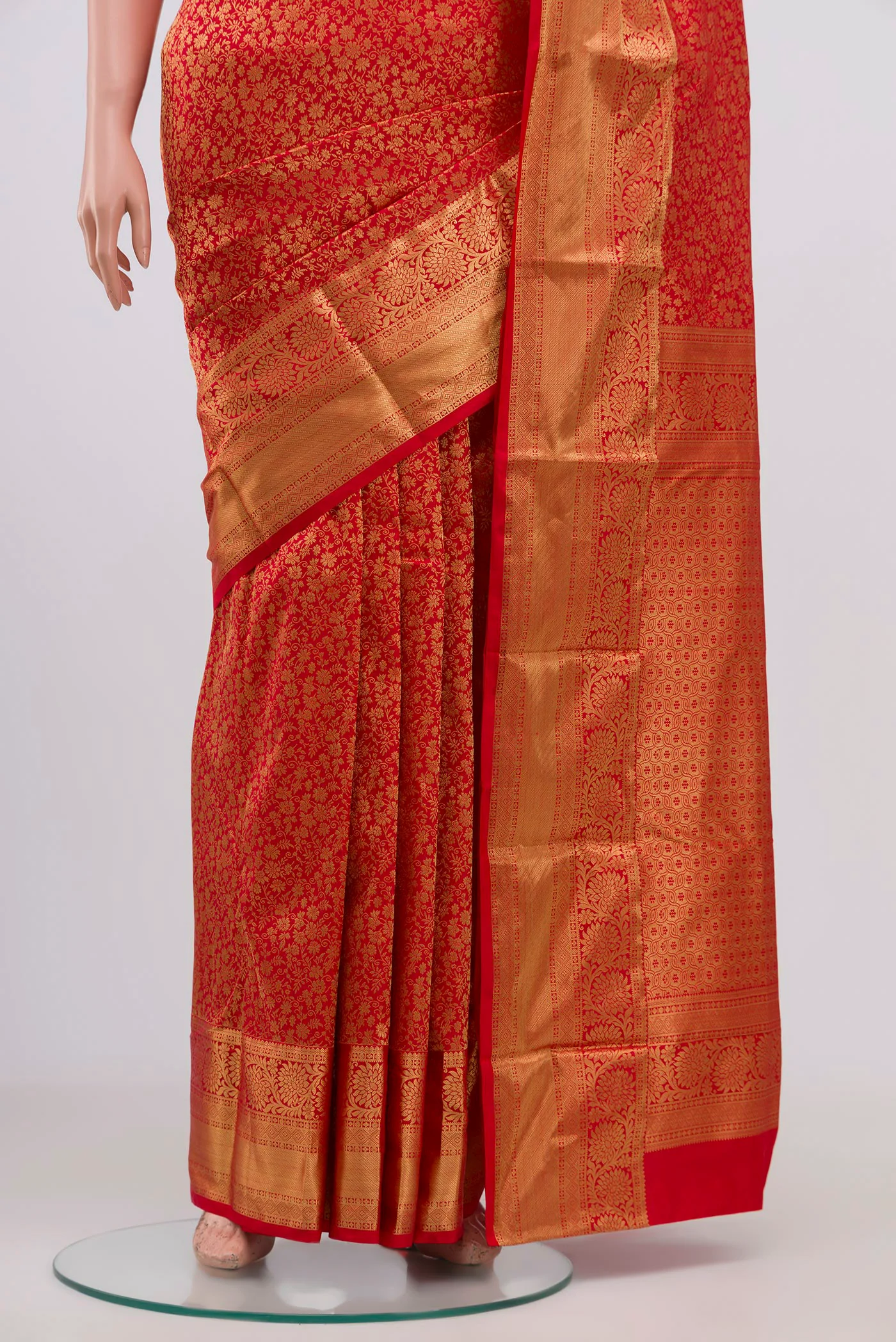 Red Bangalore Silk Saree - Image 3