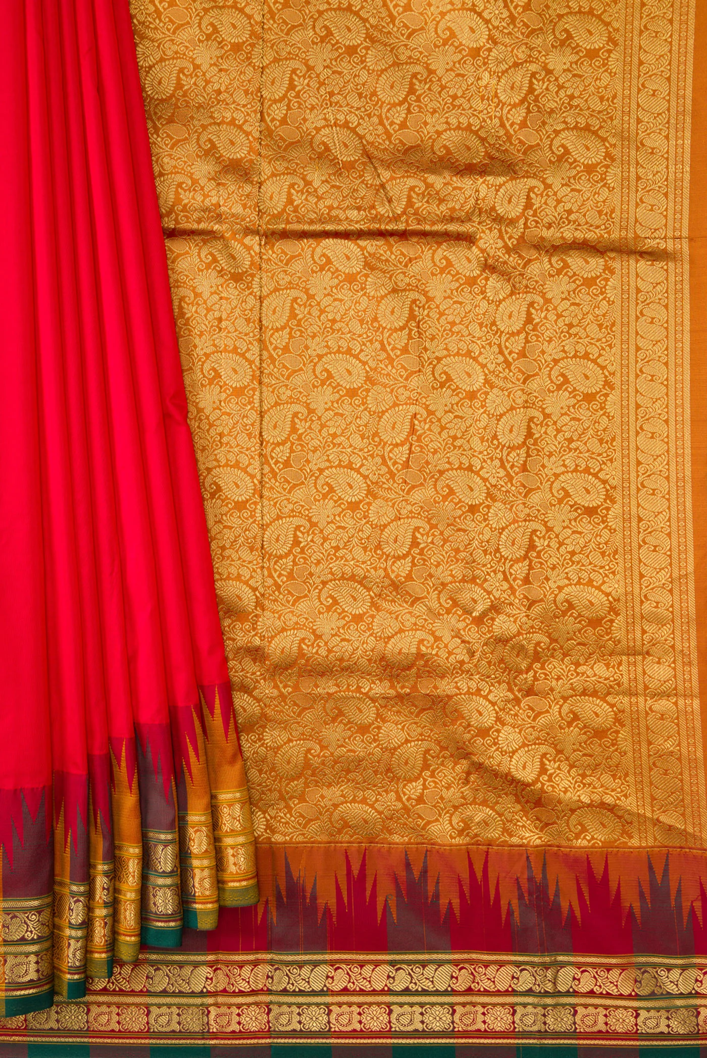 Red Bangalore Silk Saree - Image 4