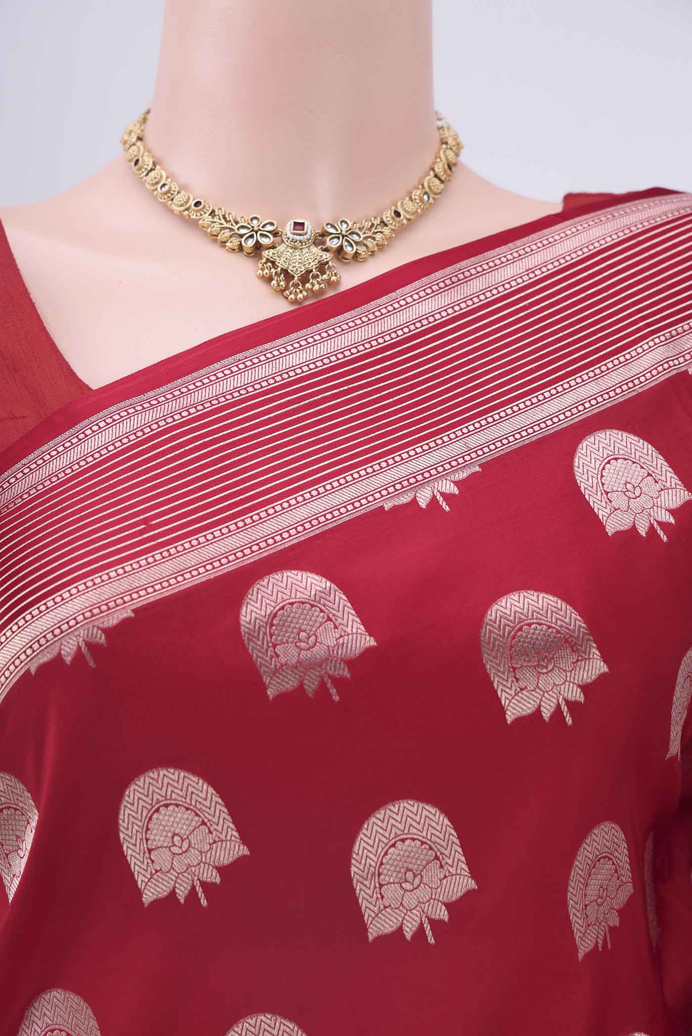 Red Dual Tone Banarasi Silk Saree - Image 2