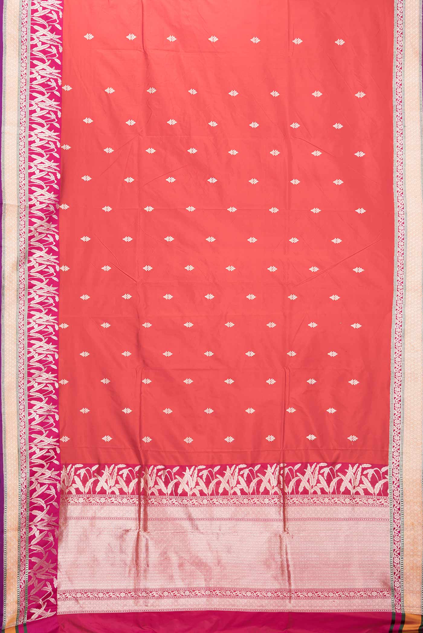 Red Dual Tone Banarasi Silk Saree - Image 6