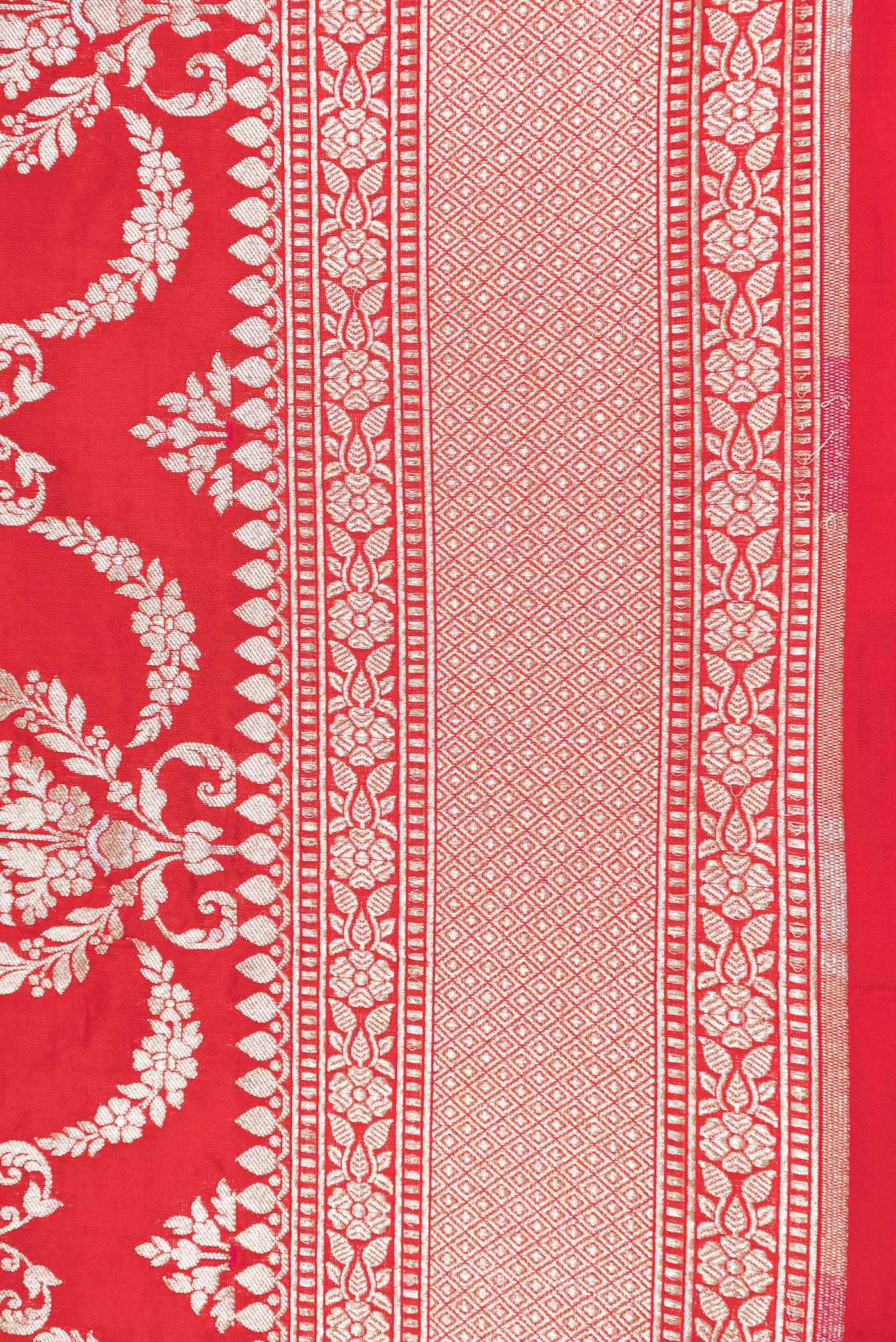 Red Banarasi Silk Saree - Image 3