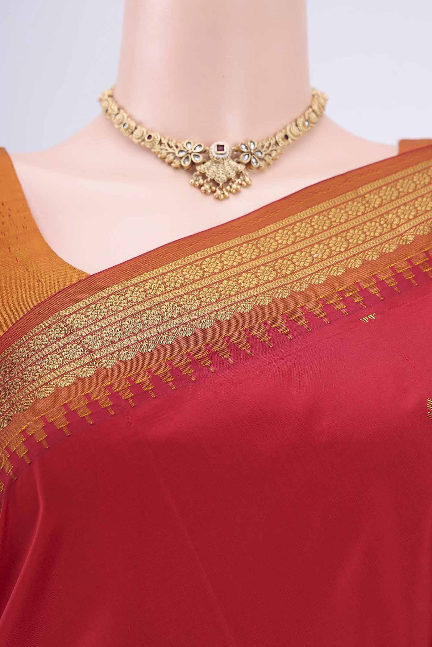 Red Blended Bangalore Silk Saree - Image 2