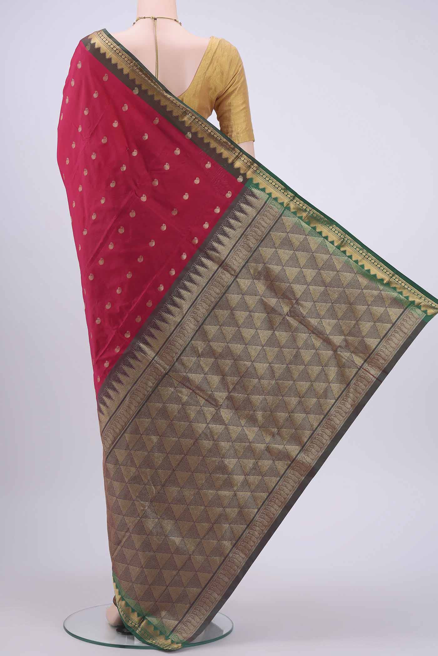 Red Dual Tone Blended Bangalore Silk Saree - Image 3