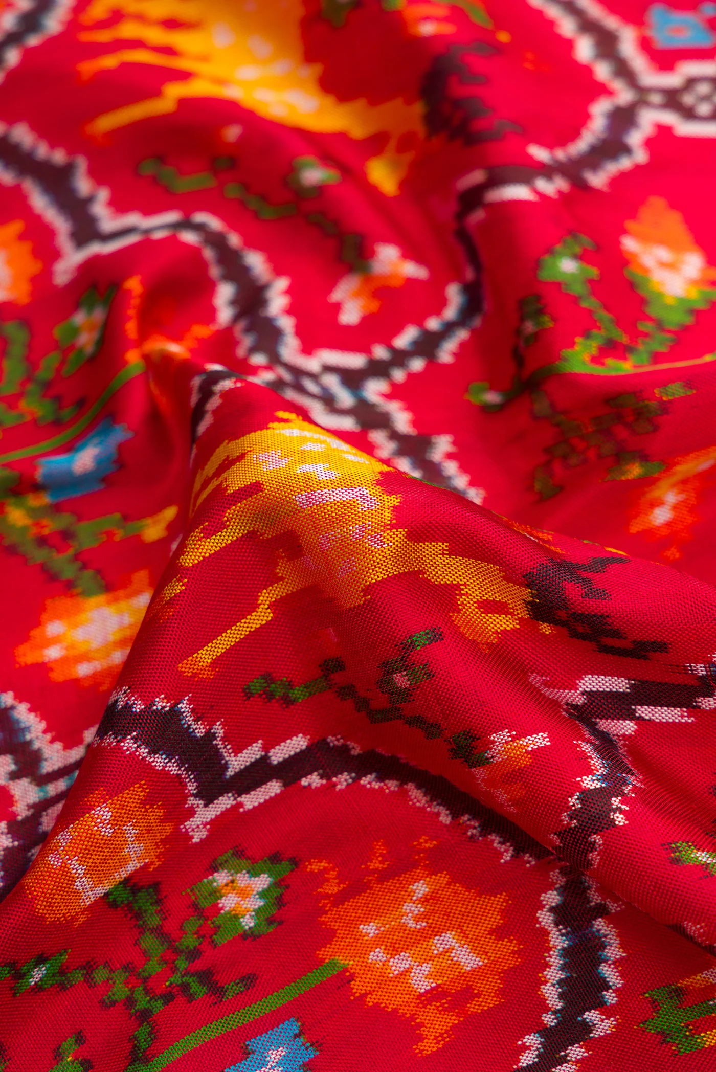 Red Double Ikat Saree - Image 2