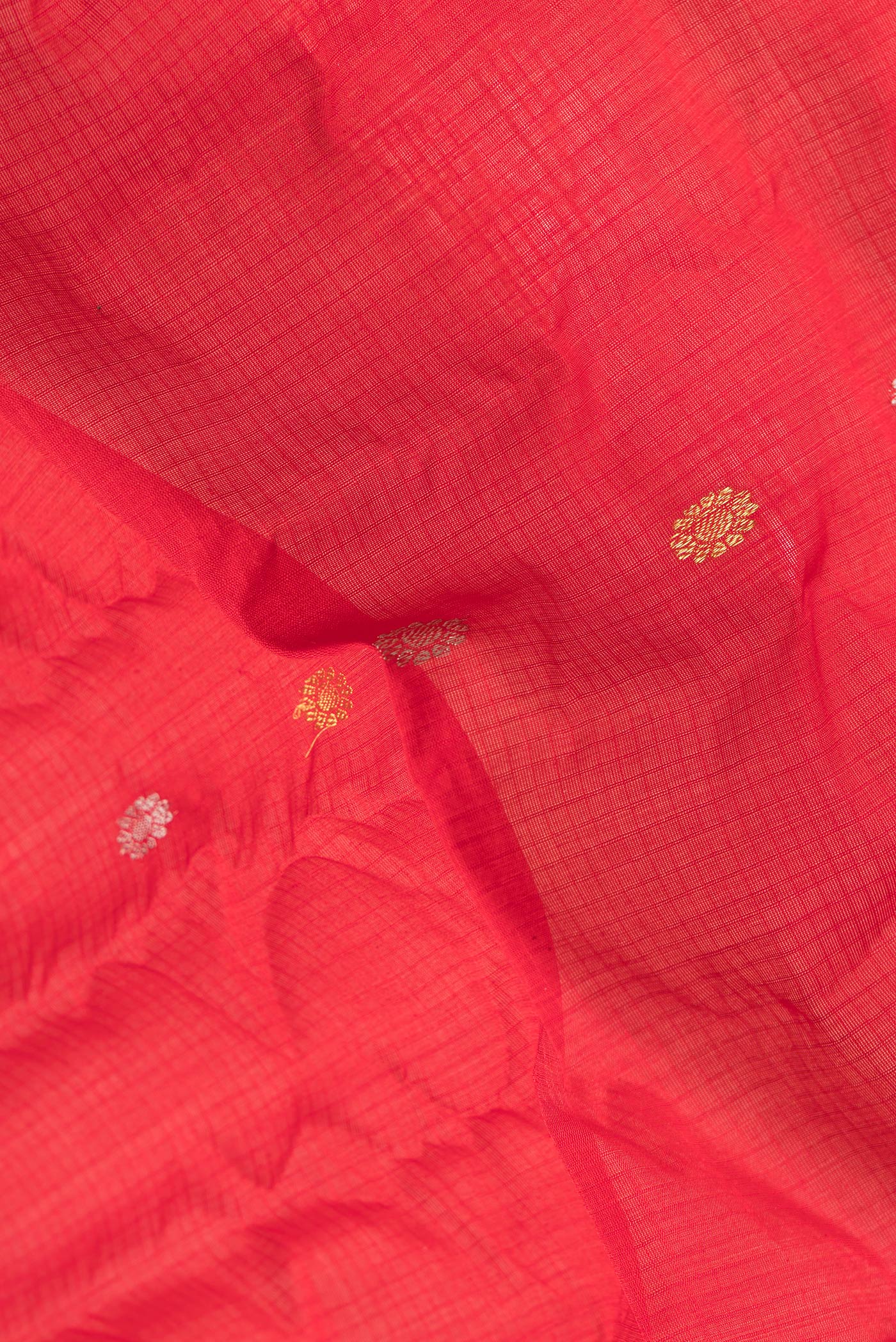 Red Gadwal Silk Cotton Saree - Image 2
