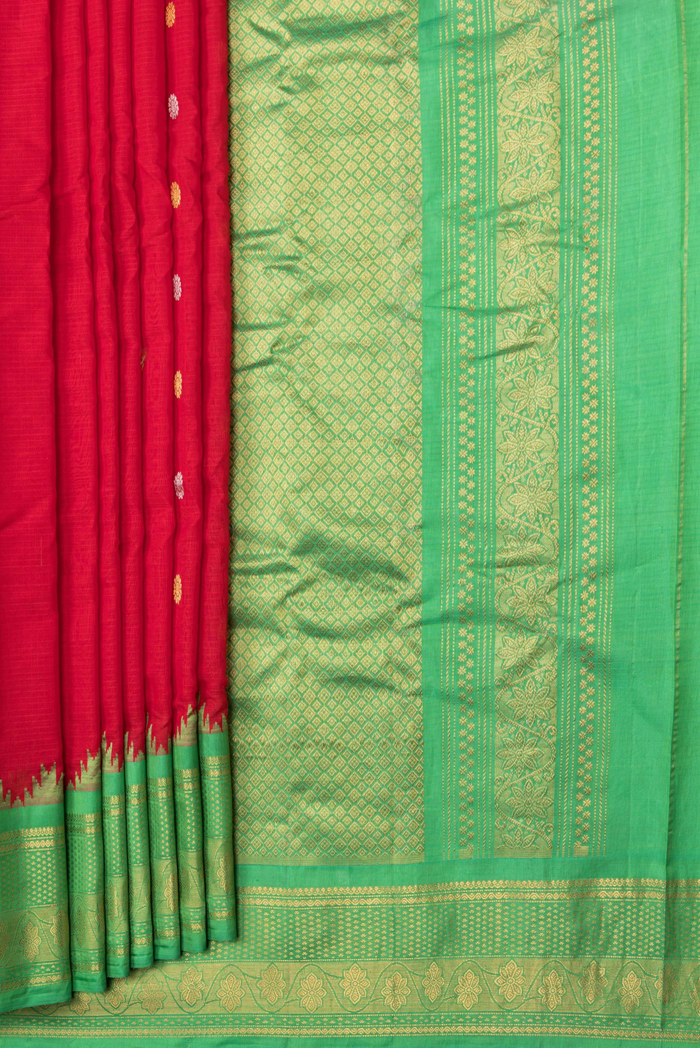 Red Gadwal Silk Cotton Saree - Image 4