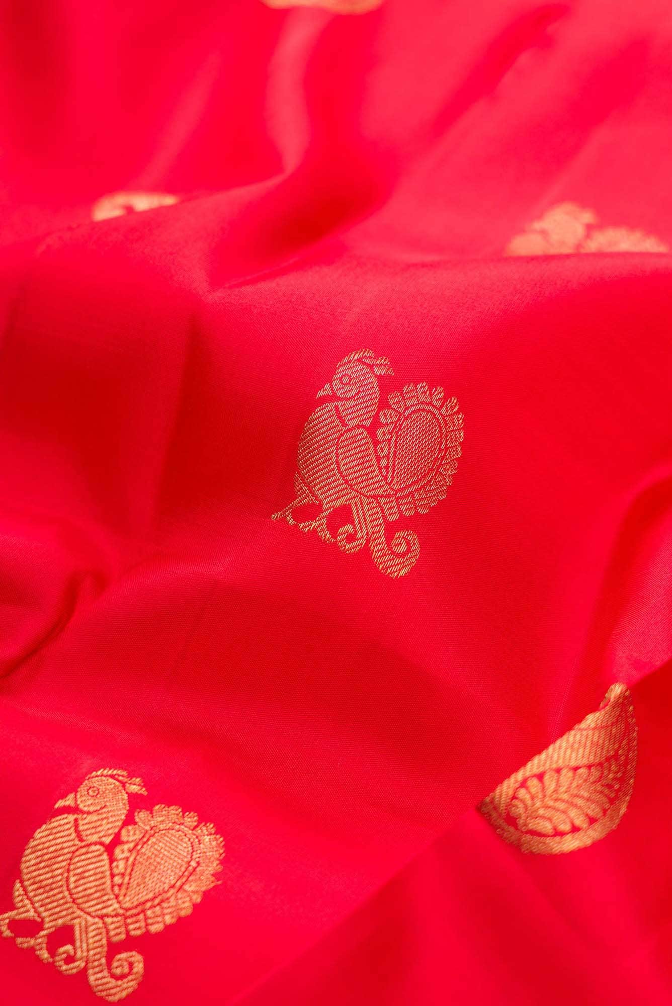 Pure Silk Pure Zari Red Dual Tone Kanjivaram Saree - Image 3