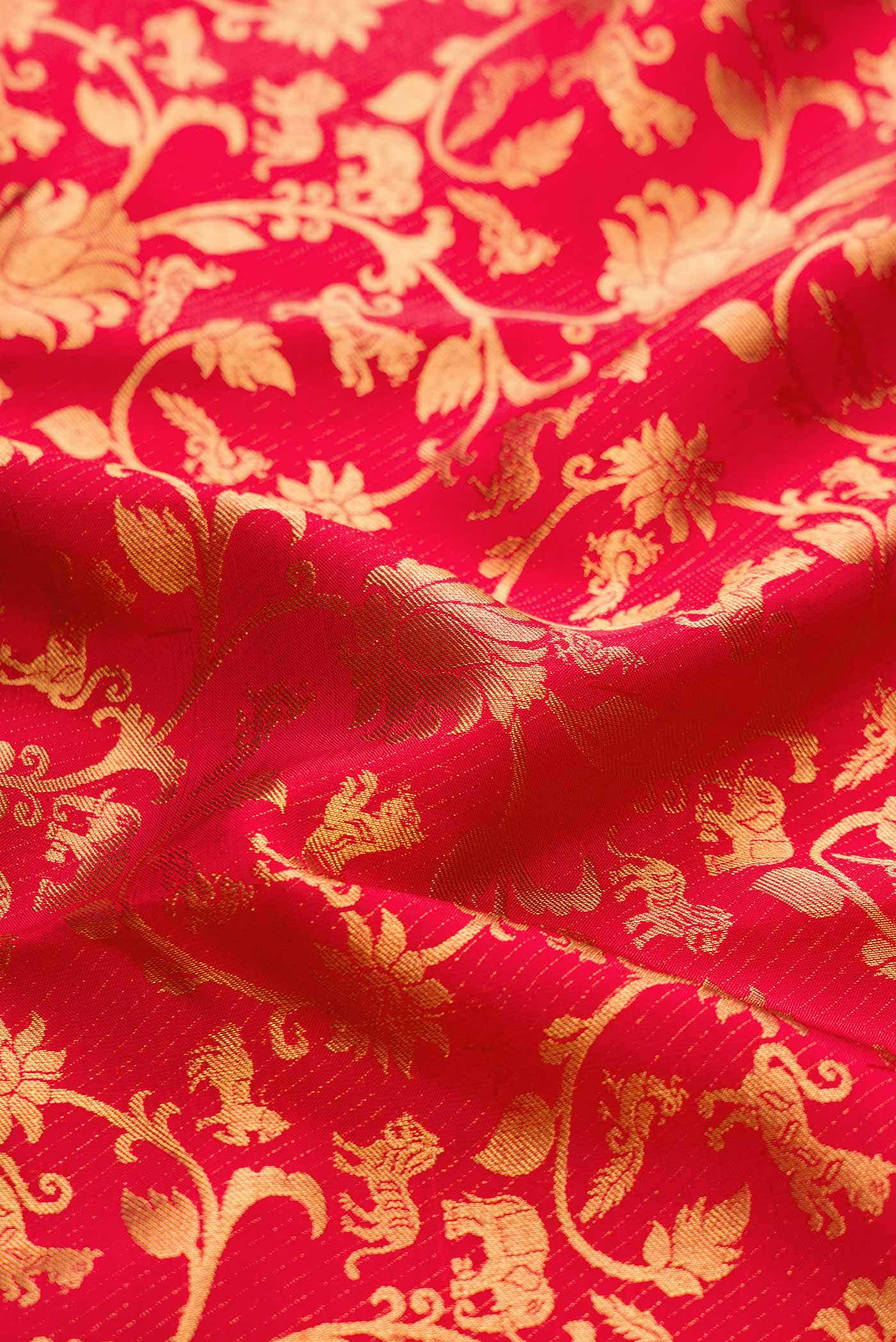 Pure Silk Pure Zari Red Dual Tone Kanjivaram Saree - Image 3