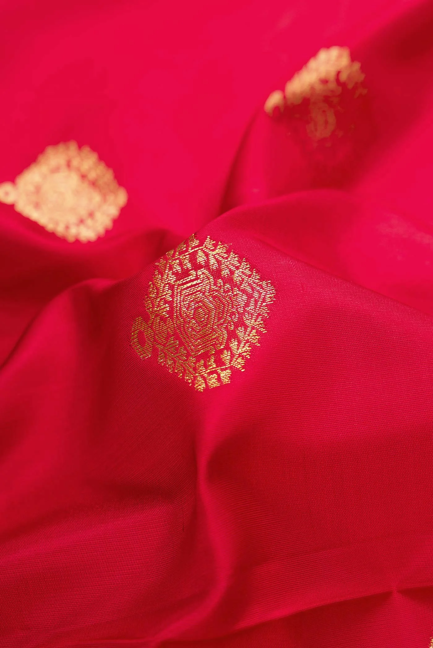 Red Dual Tone Kanjivaram Silk Saree - Image 2