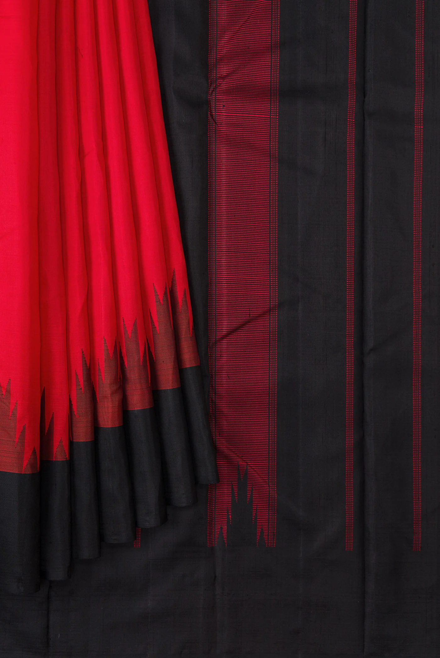 Red Dual Tone Kanjivaram Silk Saree - Image 4